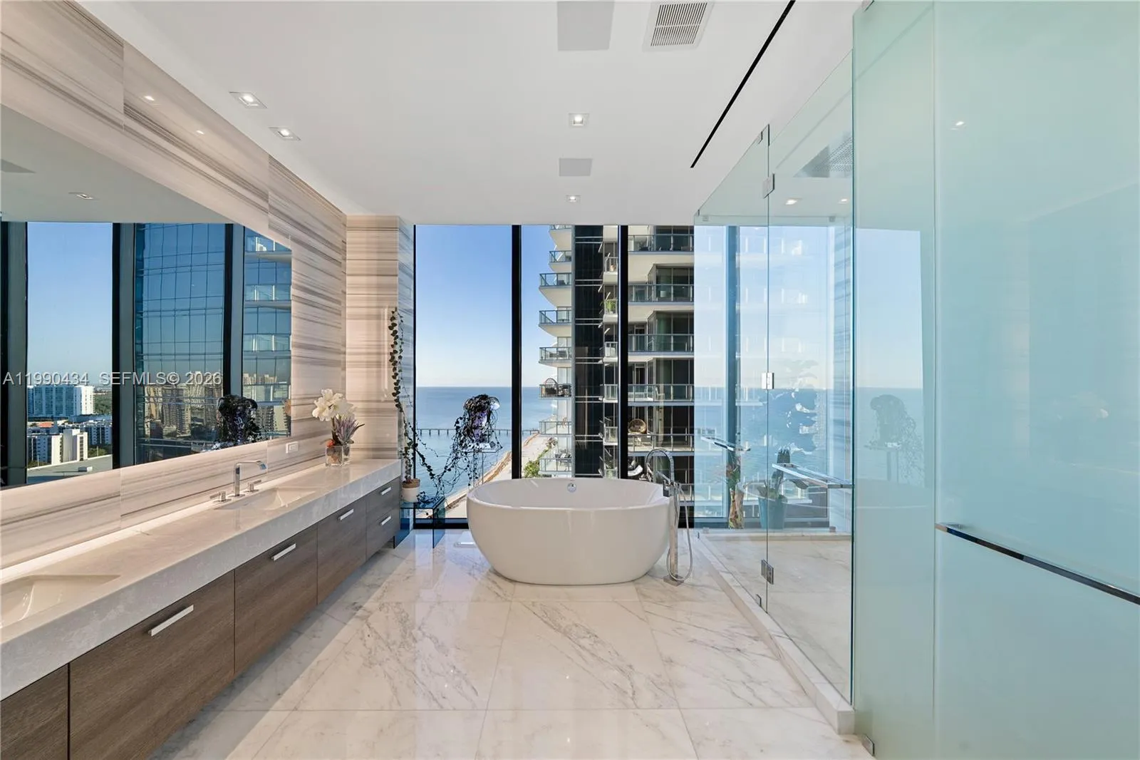 17141 Collins Ave 1801, Sunny Isles Beach, Florida, Sunny Isles Beach, Florida 33160, 3 Bedrooms Bedrooms, ,3 BathroomsBathrooms,Residential,For Sale,17141 Collins Ave 1801, Sunny Isles Beach, Florida,A11990434