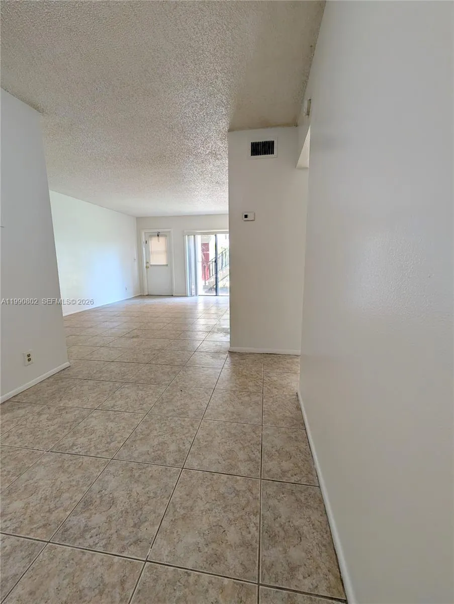 11394 Royal Palm Blvd 11394, Coral Springs, Florid, Coral Springs, Florida 33065, 2 Bedrooms Bedrooms, ,1 BathroomBathrooms,Residential Lease,For Rent,11394 Royal Palm Blvd 11394, Coral Springs, Florid,A11990802