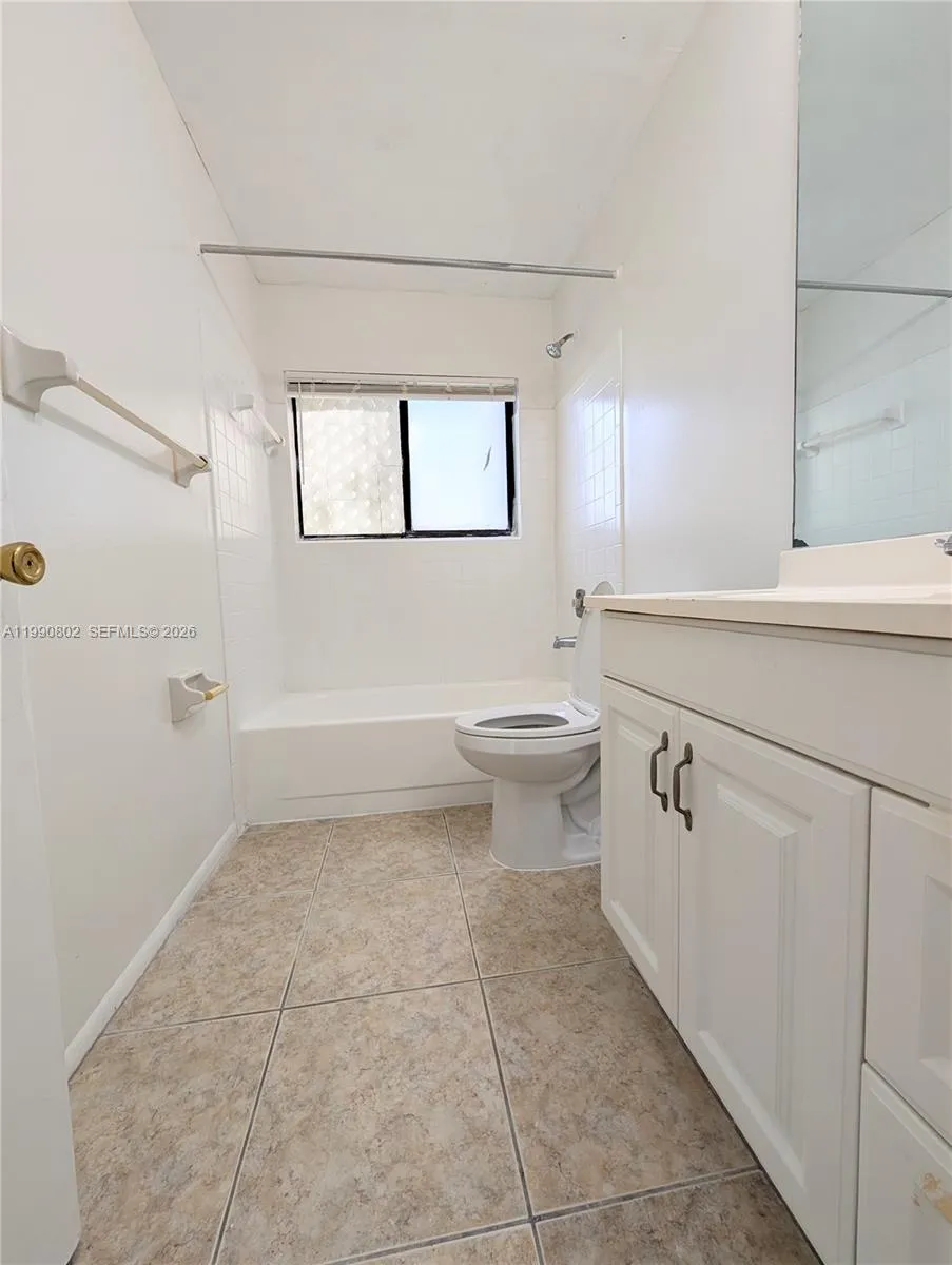 11394 Royal Palm Blvd 11394, Coral Springs, Florid, Coral Springs, Florida 33065, 2 Bedrooms Bedrooms, ,1 BathroomBathrooms,Residential Lease,For Rent,11394 Royal Palm Blvd 11394, Coral Springs, Florid,A11990802