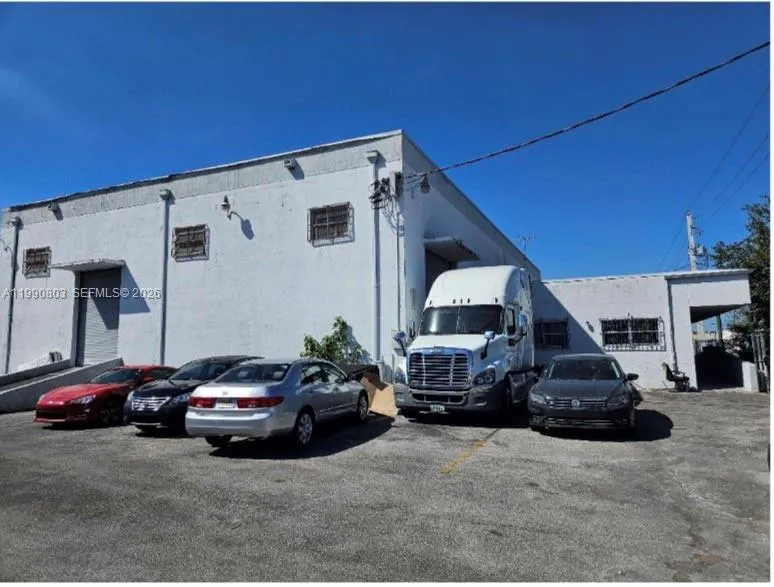 190 W 22nd St, Hialeah, Florida 33010, Hialeah, Florida 33010, ,Commercial Sale,For Sale,190 W 22nd St, Hialeah, Florida 33010,A11990803