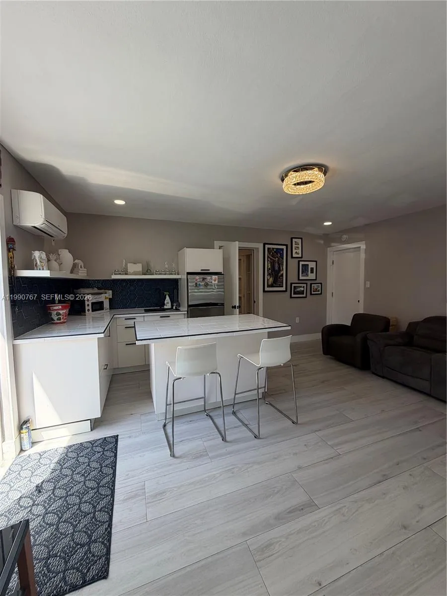 8235 Sw 41st Ter 1, Miami, Florida 33155, Miami, Florida 33155, 1 Bedroom Bedrooms, ,1 BathroomBathrooms,Residential Lease,For Rent,8235 Sw 41st Ter 1, Miami, Florida 33155,A11990767