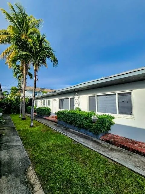 805 81st St 2, Miami Beach, Florida 33141, Miami Beach, Florida 33141, 1 Bedroom Bedrooms, ,1 BathroomBathrooms,Residential Lease,For Rent,805 81st St 2, Miami Beach, Florida 33141,A11990804