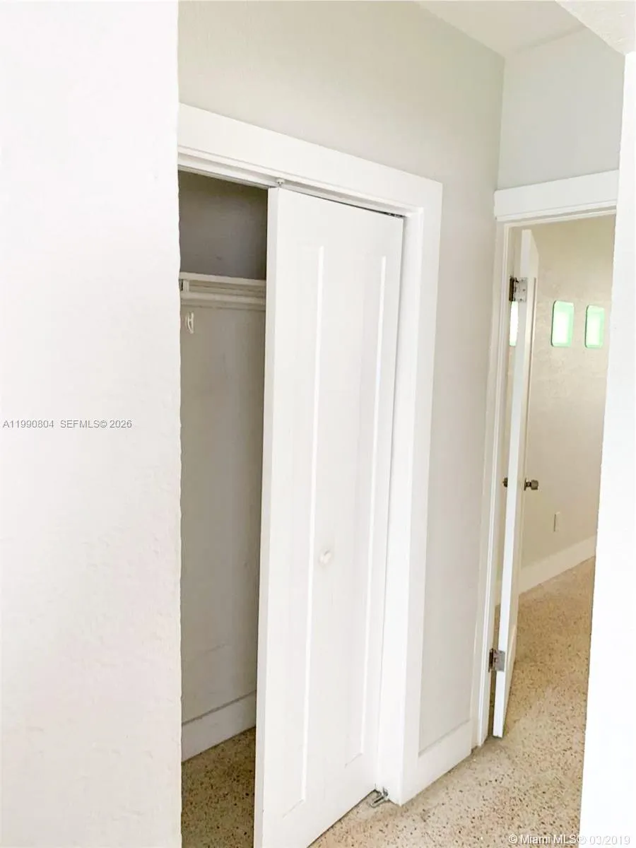 805 81st St 2, Miami Beach, Florida 33141, Miami Beach, Florida 33141, 1 Bedroom Bedrooms, ,1 BathroomBathrooms,Residential Lease,For Rent,805 81st St 2, Miami Beach, Florida 33141,A11990804