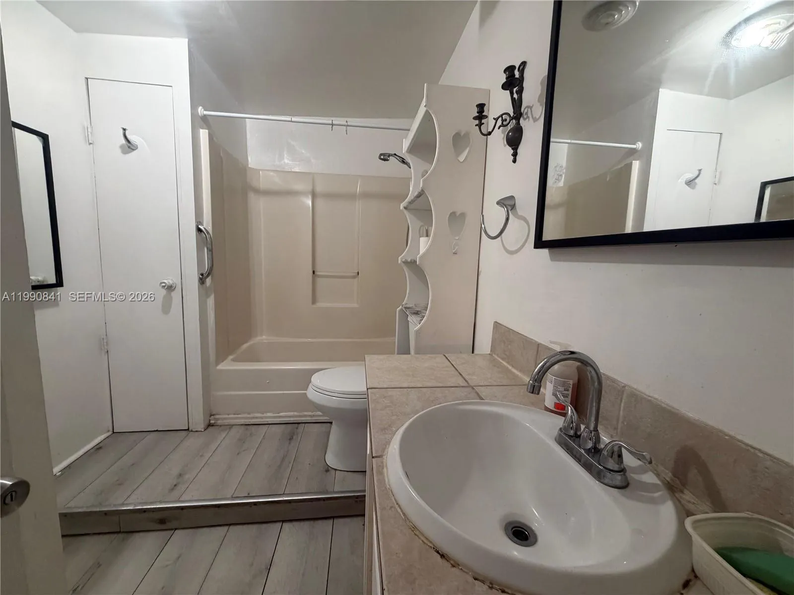 22xx Sw 42 Way C, Fort Lauderdale, Florida 33317, Fort Lauderdale, Florida 33317, 1 Bedroom Bedrooms, ,1 BathroomBathrooms,Residential Lease,For Rent,22xx Sw 42 Way C, Fort Lauderdale, Florida 33317,A11990841