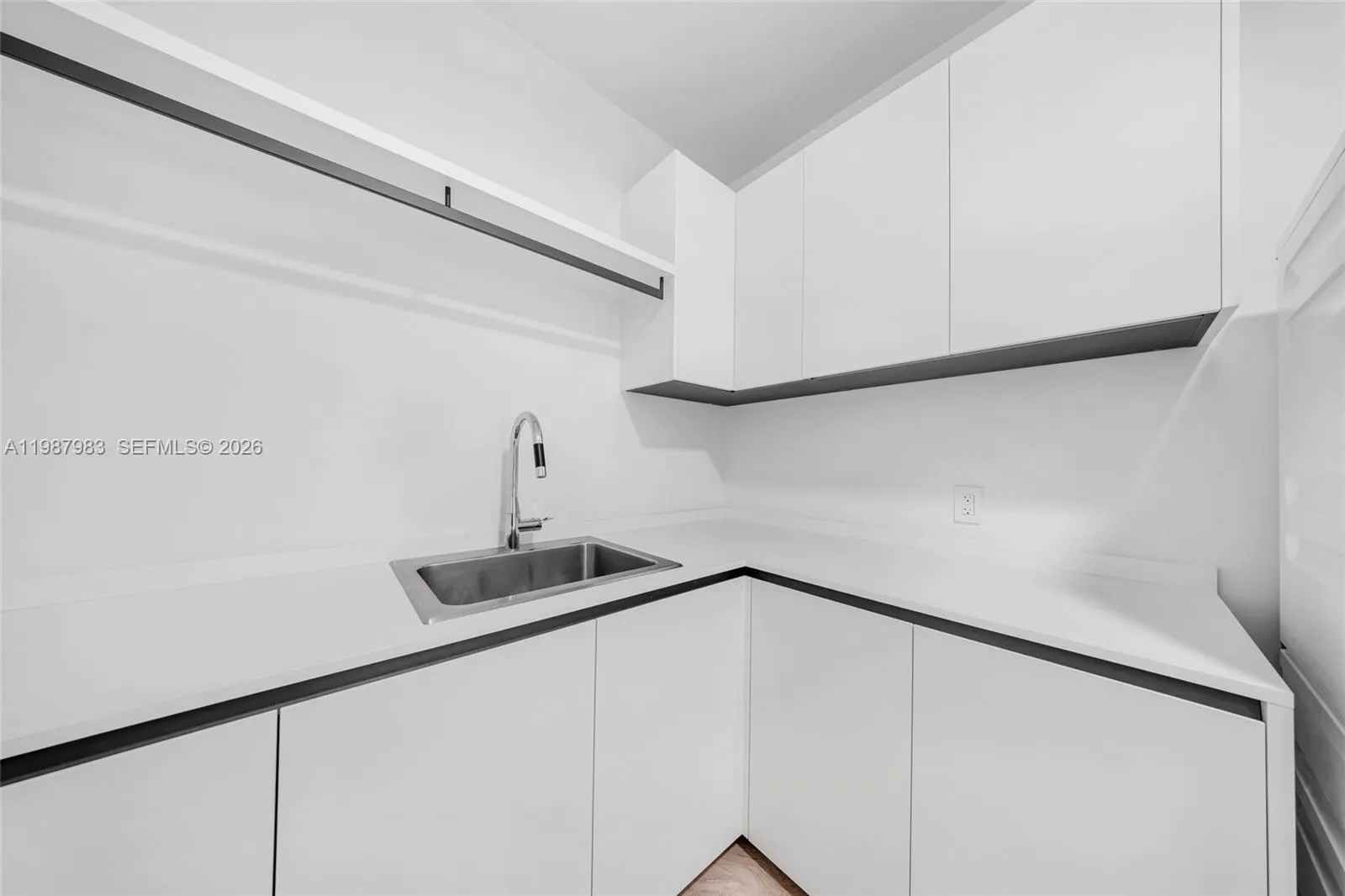 5 Grove Isle Dr S 504, Coconut Grove, Florida 3313, Coconut Grove, Florida 33133, 4 Bedrooms Bedrooms, ,4 BathroomsBathrooms,Residential,For Sale,5 Grove Isle Dr S 504, Coconut Grove, Florida 3313,A11987983