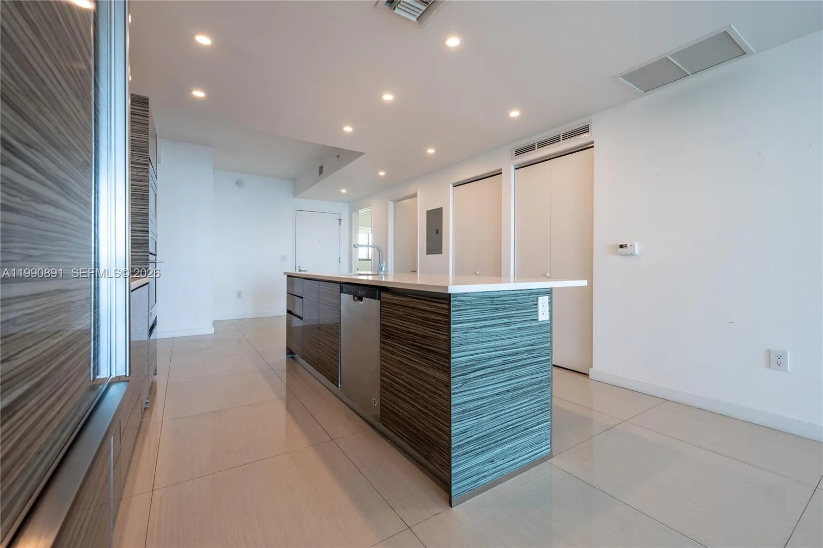 460 Ne 28th St 707, Miami, Florida 33137, Miami, Florida 33137, 2 Bedrooms Bedrooms, ,2 BathroomsBathrooms,Residential Lease,For Rent,460 Ne 28th St 707, Miami, Florida 33137,A11990891
