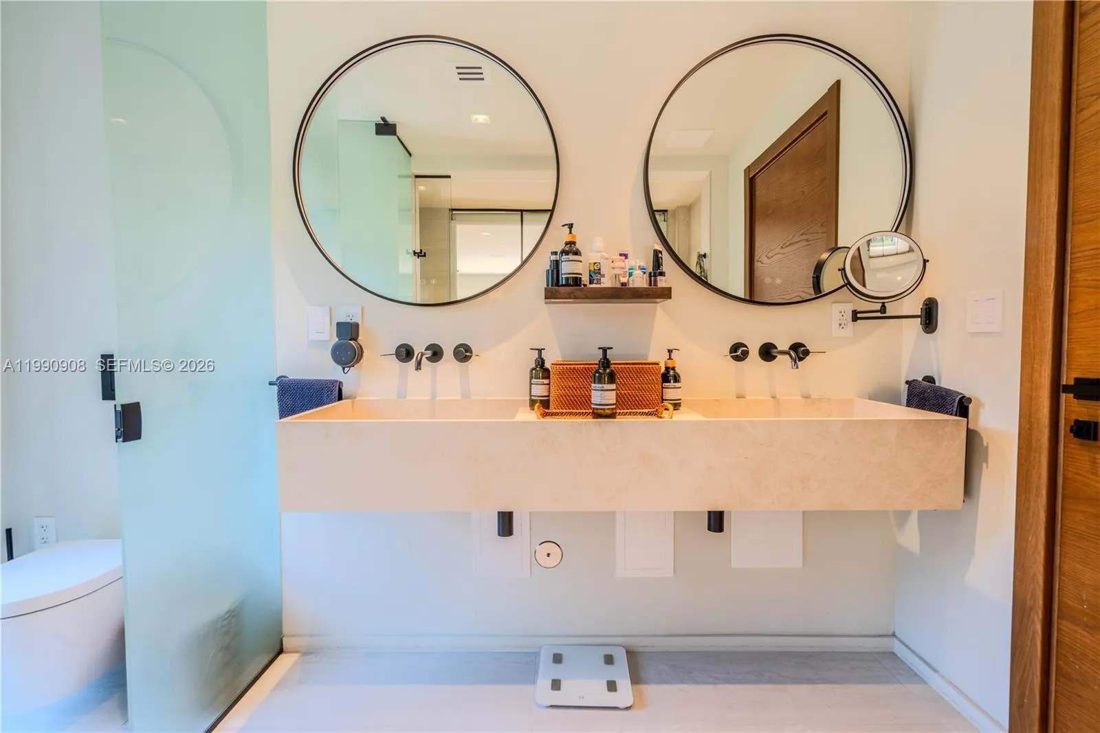 11450 N Bayshore Dr, North Miami, Florida 33181, North Miami, Florida 33181, 3 Bedrooms Bedrooms, ,2 BathroomsBathrooms,Residential,For Sale,11450 N Bayshore Dr, North Miami, Florida 33181,A11990908