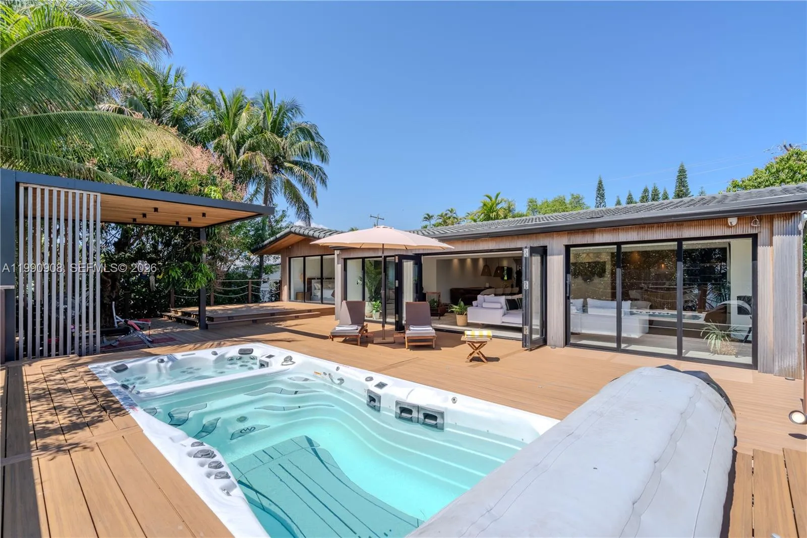 11450 N Bayshore Dr, North Miami, Florida 33181, North Miami, Florida 33181, 3 Bedrooms Bedrooms, ,2 BathroomsBathrooms,Residential,For Sale,11450 N Bayshore Dr, North Miami, Florida 33181,A11990908