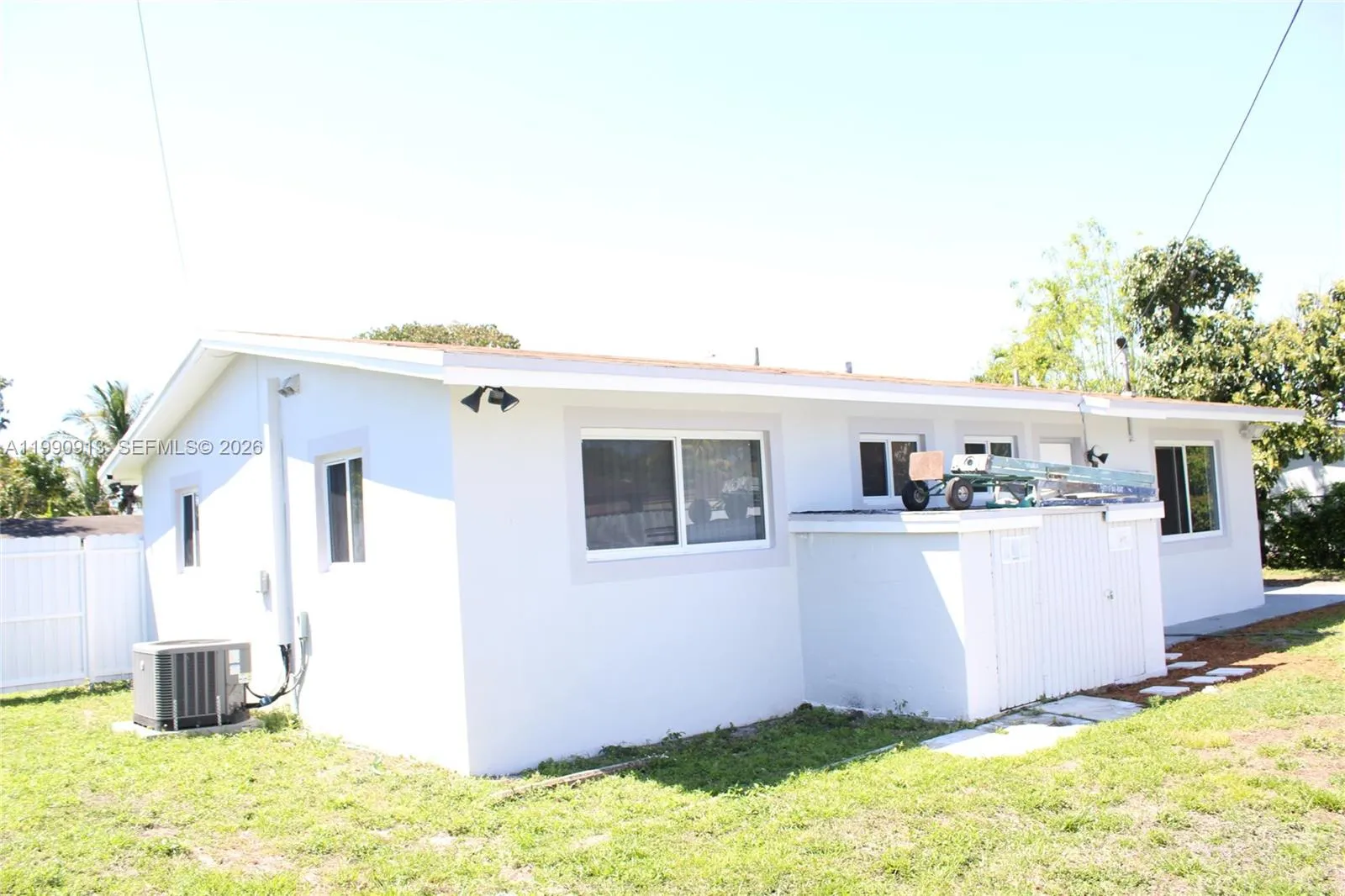 2411 Sw 6th St, Fort Lauderdale, Florida 33312, Fort Lauderdale, Florida 33312, 3 Bedrooms Bedrooms, ,2 BathroomsBathrooms,Residential,For Sale,2411 Sw 6th St, Fort Lauderdale, Florida 33312,A11990913