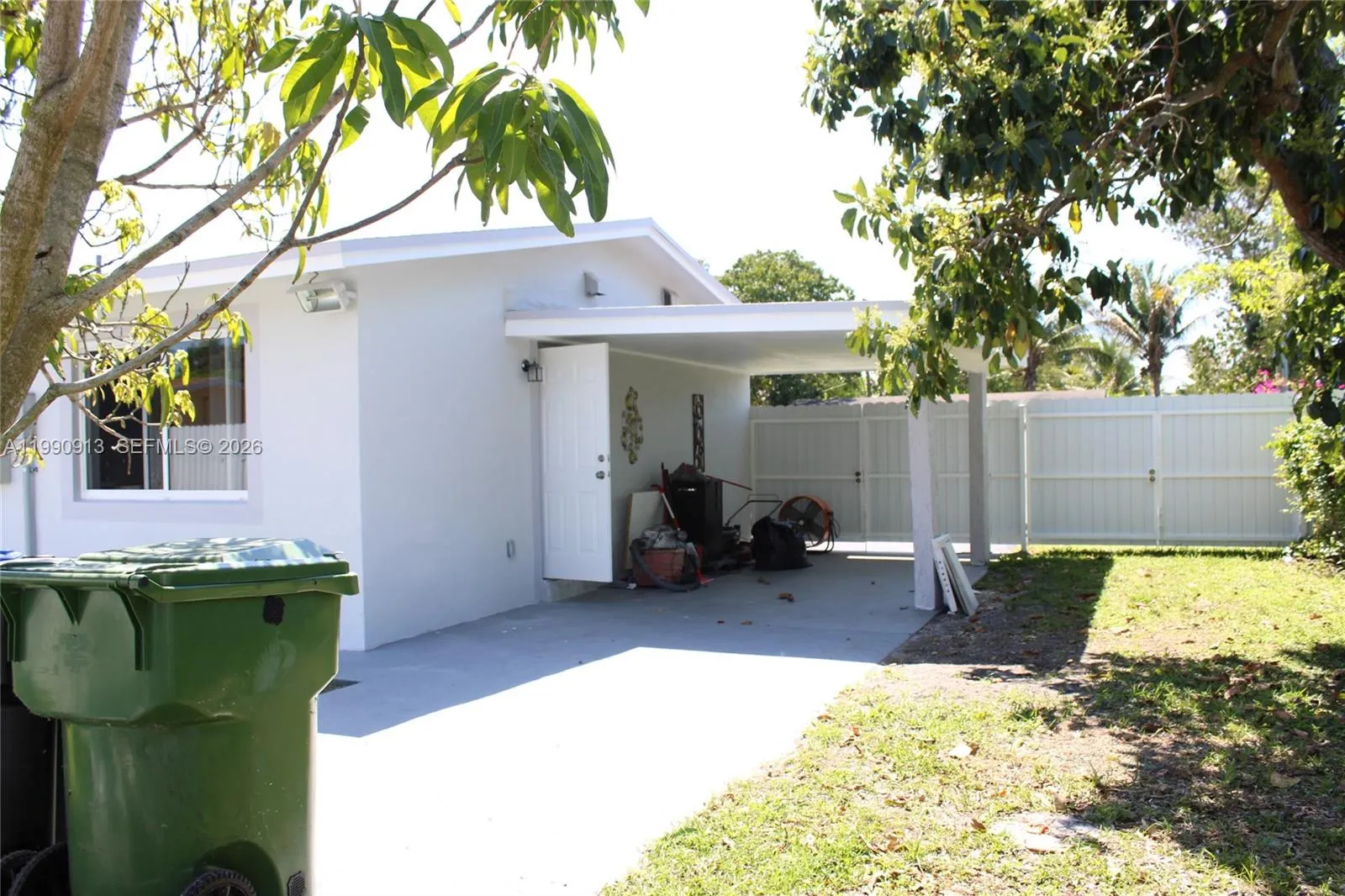 2411 Sw 6th St, Fort Lauderdale, Florida 33312, Fort Lauderdale, Florida 33312, 3 Bedrooms Bedrooms, ,2 BathroomsBathrooms,Residential,For Sale,2411 Sw 6th St, Fort Lauderdale, Florida 33312,A11990913