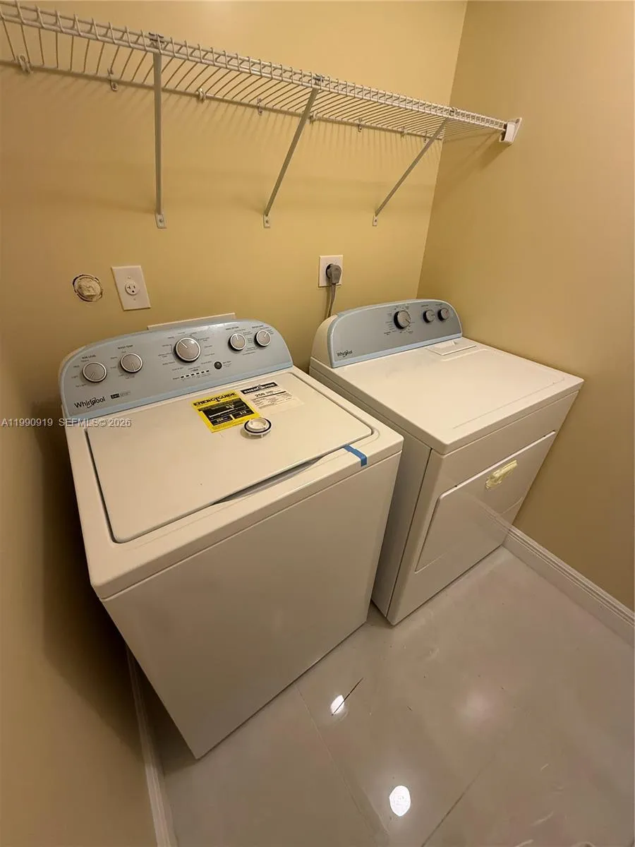11061 Nw 39th St 1, Coral Springs, Florida 33065, Coral Springs, Florida 33065, 3 Bedrooms Bedrooms, ,2 BathroomsBathrooms,Residential Lease,For Rent,11061 Nw 39th St 1, Coral Springs, Florida 33065,A11990919