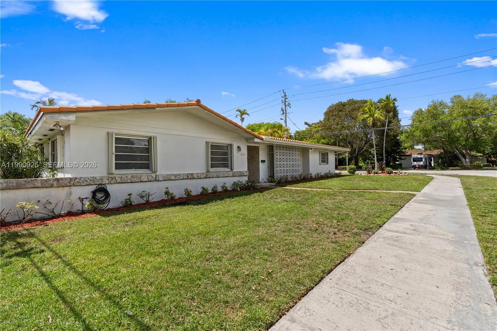 4800 Sw 64th Ave, Miami, Florida 33155, Miami, Florida 33155, 3 Bedrooms Bedrooms, ,2 BathroomsBathrooms,Residential,For Sale,4800 Sw 64th Ave, Miami, Florida 33155,A11990925