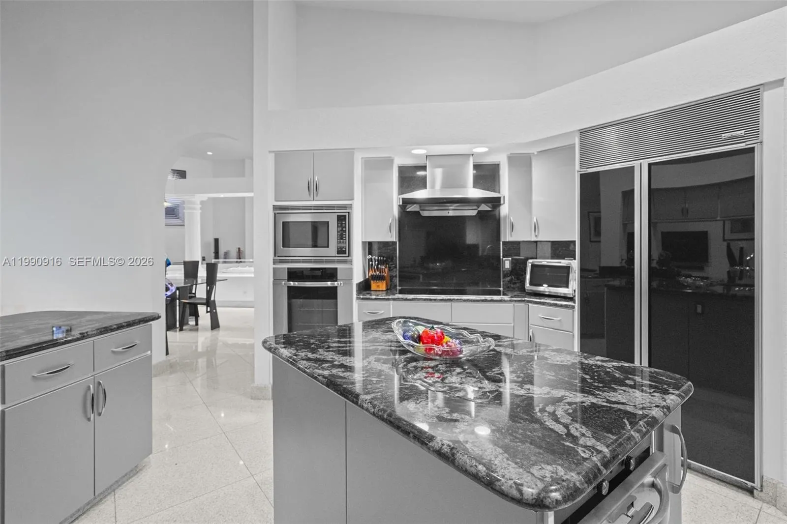 392 Coconut Cir, Weston, Florida 33326, Weston, Florida 33326, 5 Bedrooms Bedrooms, ,3 BathroomsBathrooms,Residential,For Sale,392 Coconut Cir, Weston, Florida 33326,A11990916