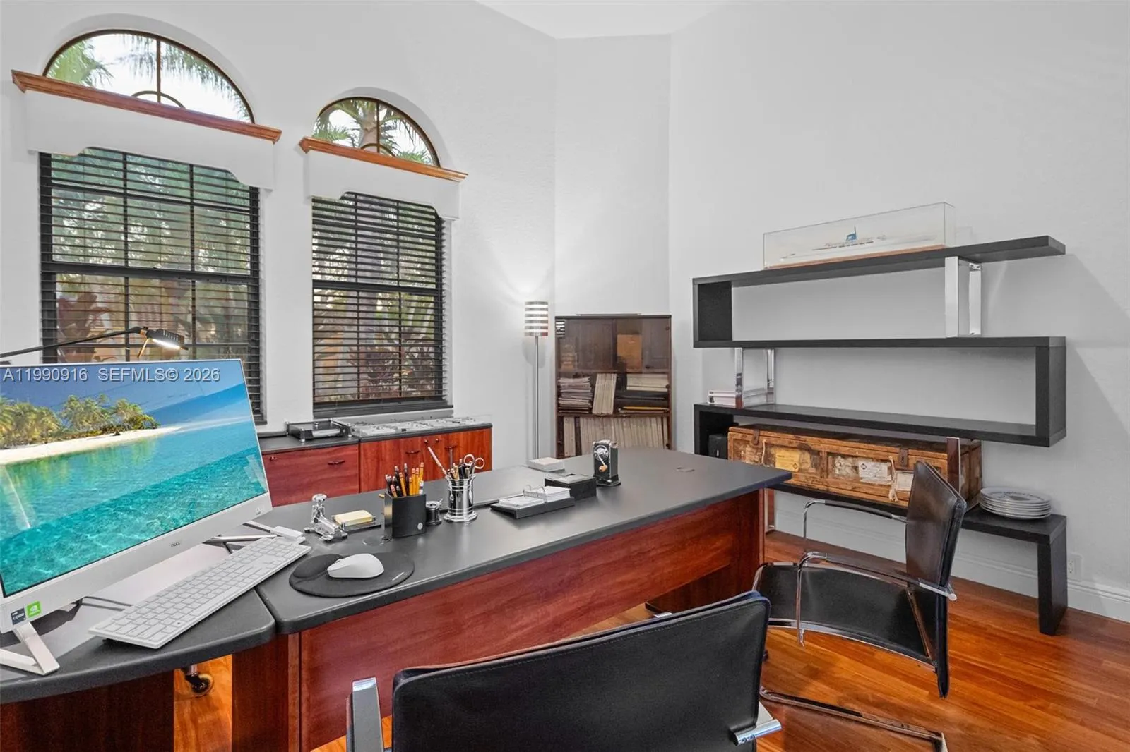 392 Coconut Cir, Weston, Florida 33326, Weston, Florida 33326, 5 Bedrooms Bedrooms, ,3 BathroomsBathrooms,Residential,For Sale,392 Coconut Cir, Weston, Florida 33326,A11990916