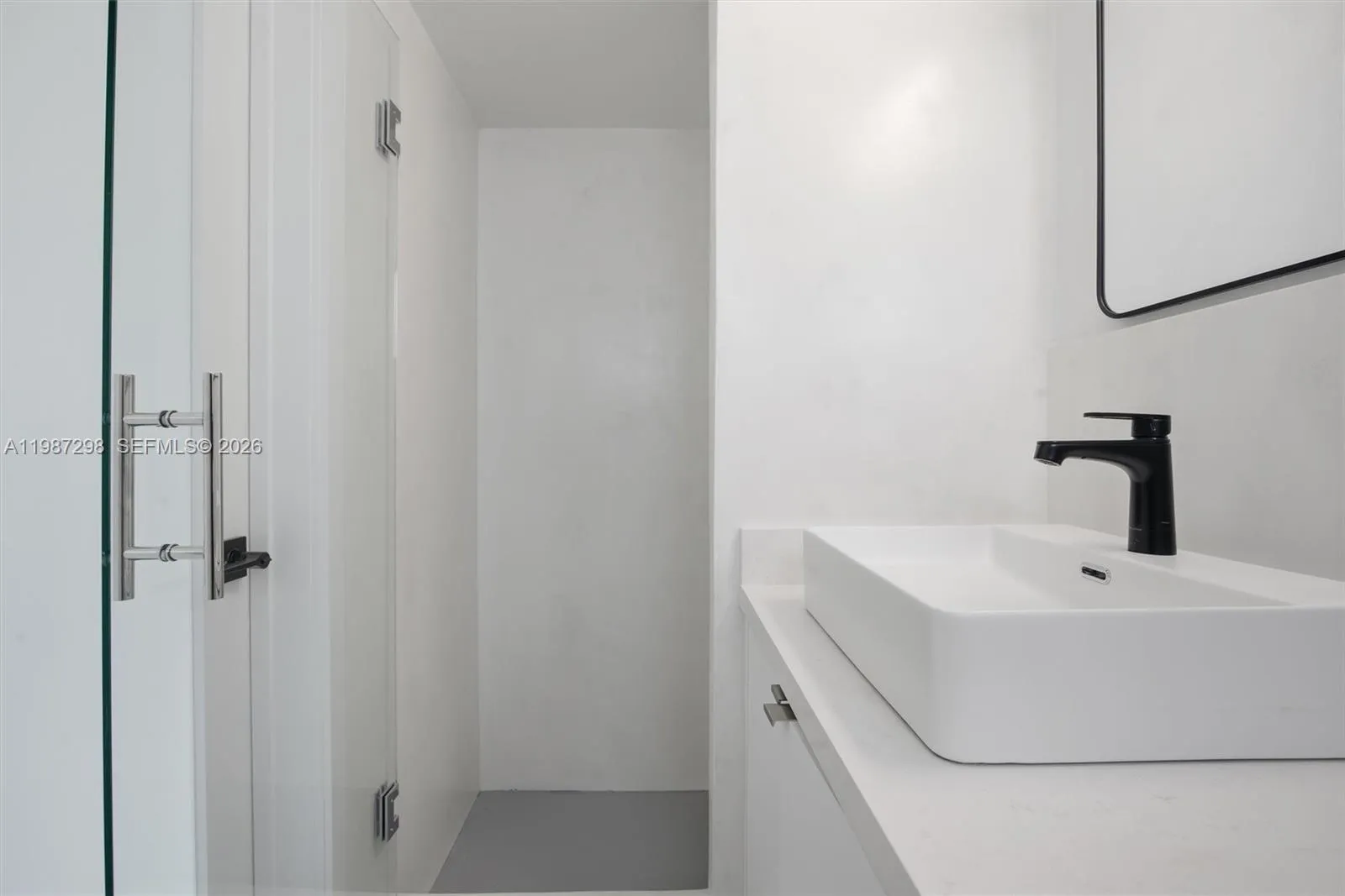 11434 Sw 81st Rd 11434, Pinecrest, Florida 33156, Pinecrest, Florida 33156, 2 Bedrooms Bedrooms, ,2 BathroomsBathrooms,Residential Lease,For Rent,11434 Sw 81st Rd 11434, Pinecrest, Florida 33156,A11987298