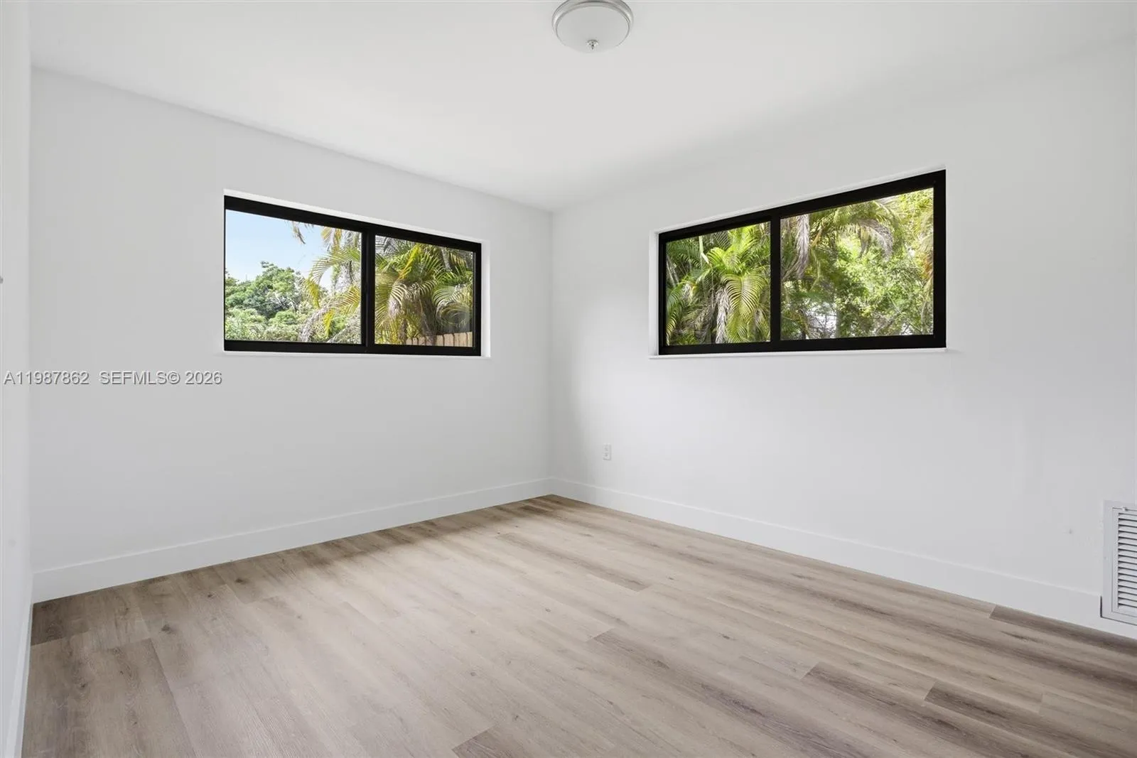 11436 Sw 81st Rd 11436, Pinecrest, Florida 33156, Pinecrest, Florida 33156, 2 Bedrooms Bedrooms, ,1 BathroomBathrooms,Residential Lease,For Rent,11436 Sw 81st Rd 11436, Pinecrest, Florida 33156,A11987862