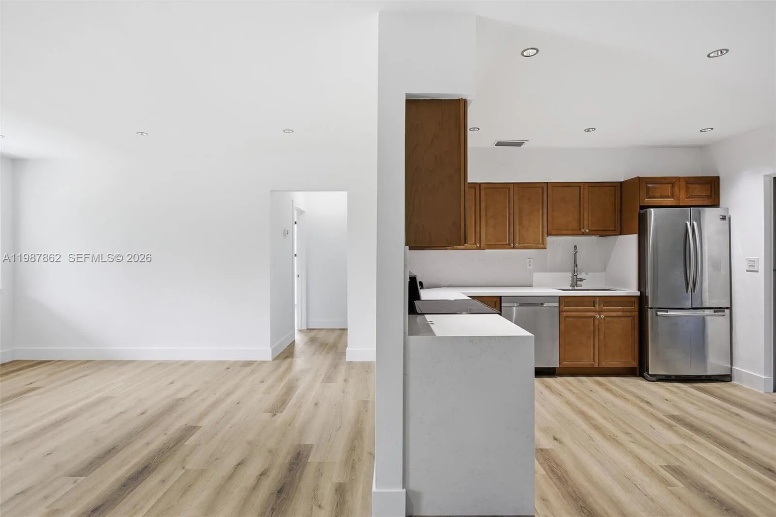 11436 Sw 81st Rd 11436, Pinecrest, Florida 33156, Pinecrest, Florida 33156, 2 Bedrooms Bedrooms, ,1 BathroomBathrooms,Residential Lease,For Rent,11436 Sw 81st Rd 11436, Pinecrest, Florida 33156,A11987862