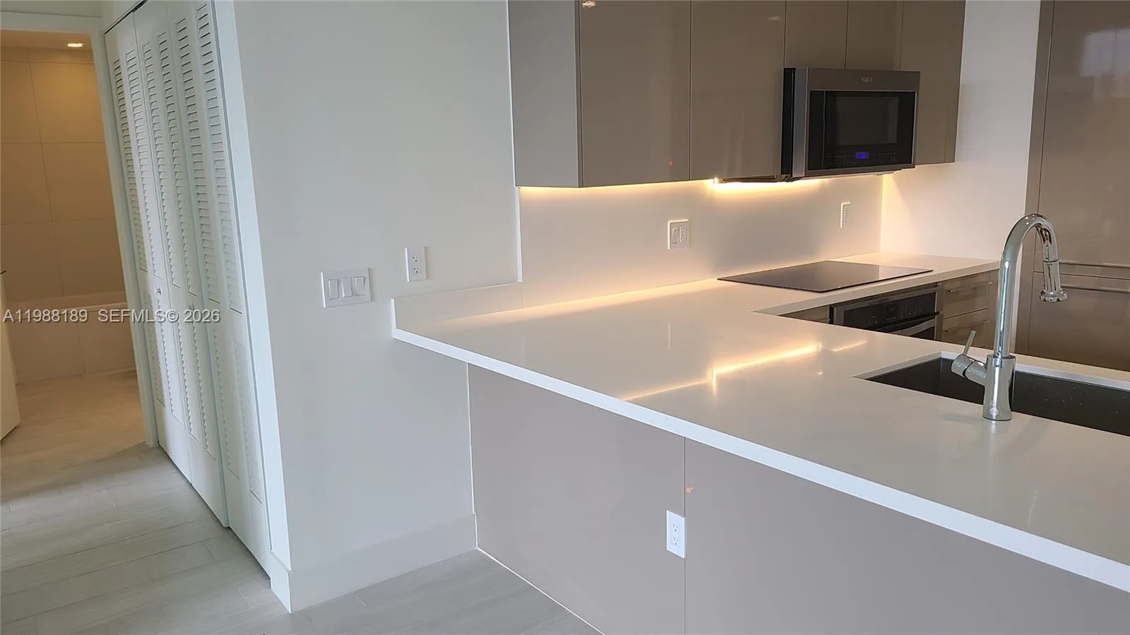 2000 Metropica Way 201, Sunrise, Florida 33323, Sunrise, Florida 33323, 1 Bedroom Bedrooms, ,1 BathroomBathrooms,Residential,For Sale,2000 Metropica Way 201, Sunrise, Florida 33323,A11988189