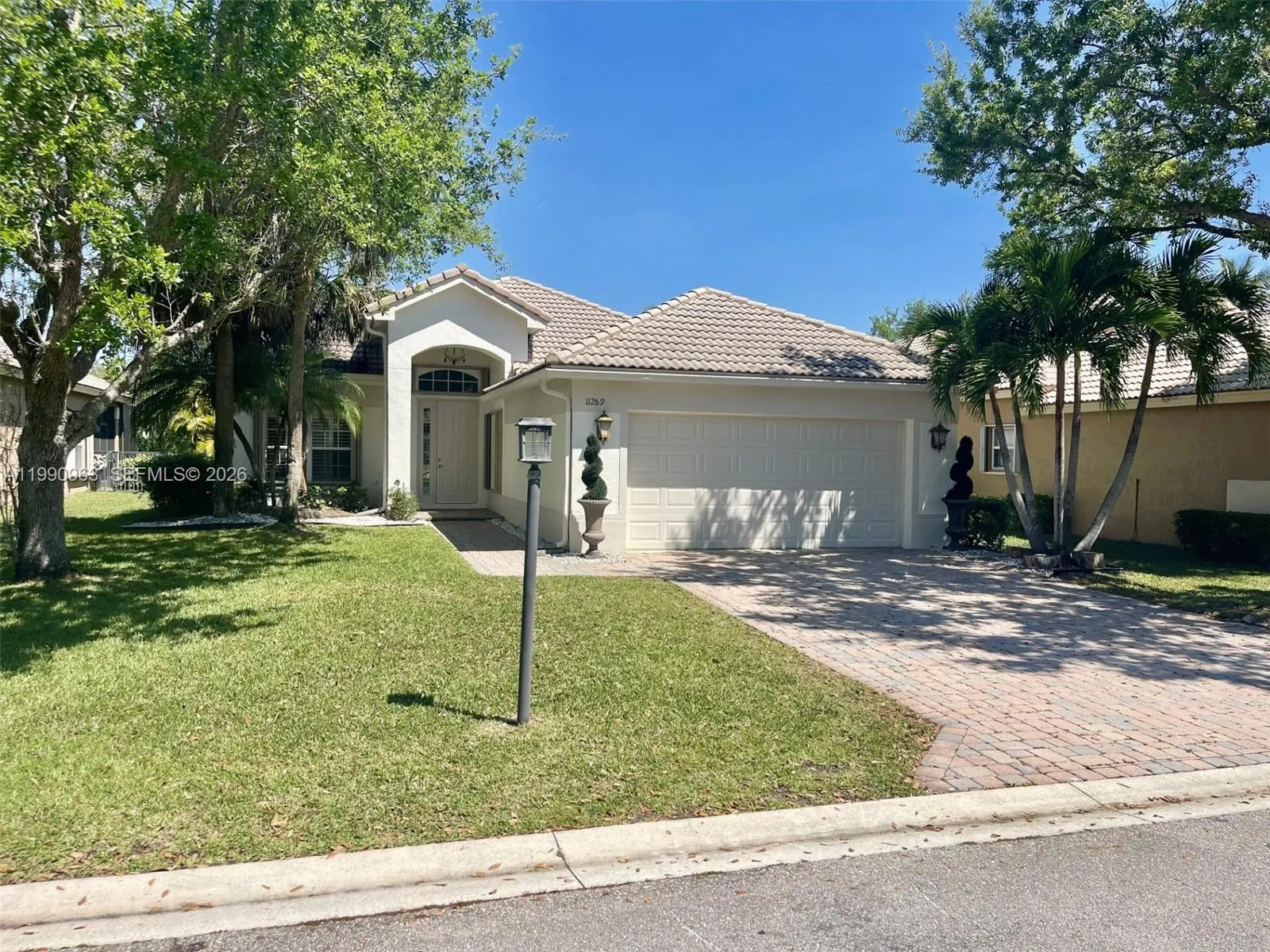 11289 Nw 65th Mnr, Parkland, Florida 33076, Parkland, Florida 33076, 3 Bedrooms Bedrooms, ,2 BathroomsBathrooms,Residential,For Sale,11289 Nw 65th Mnr, Parkland, Florida 33076,A11990963