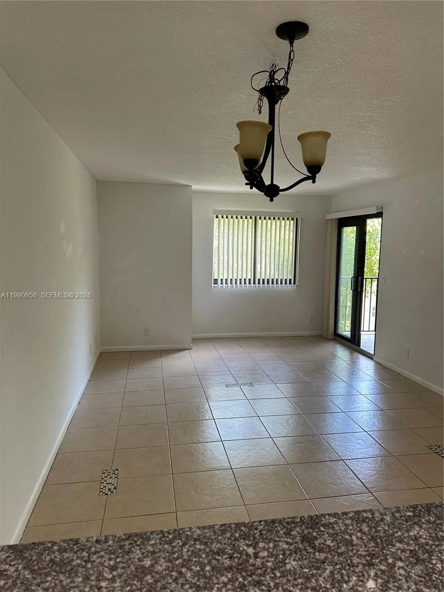 10001 W Atlantic Blvd 215, Coral Springs, Florida, Coral Springs, Florida 33071, 1 Bedroom Bedrooms, ,1 BathroomBathrooms,Residential Lease,For Rent,10001 W Atlantic Blvd 215, Coral Springs, Florida ,A11990956