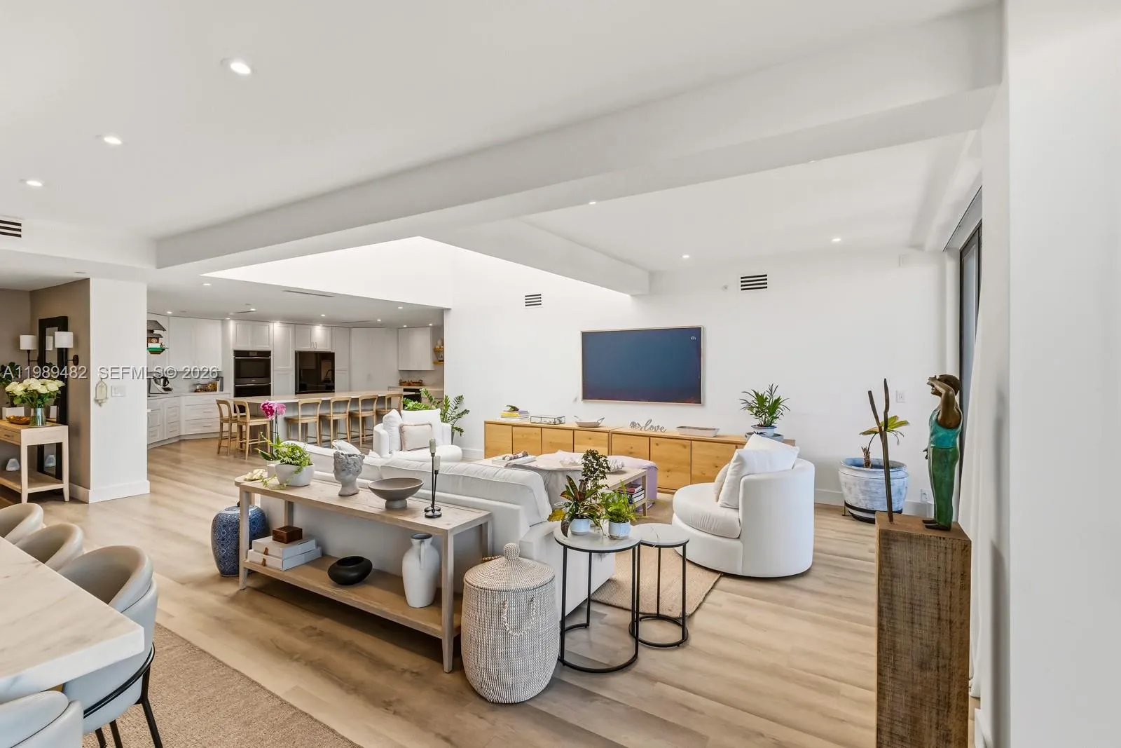 151 Crandon Blvd 1222, Key Biscayne, Florida 33149, Key Biscayne, Florida 33149, 4 Bedrooms Bedrooms, ,3 BathroomsBathrooms,Residential,For Sale,151 Crandon Blvd 1222, Key Biscayne, Florida 33149,A11989482
