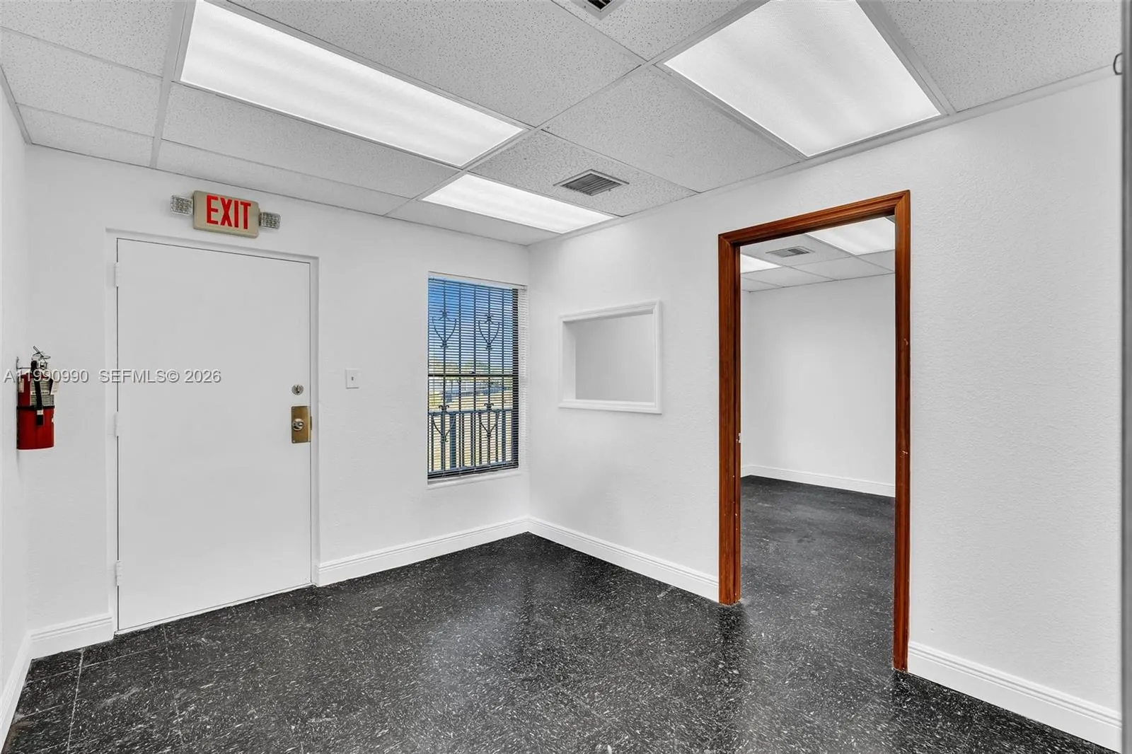 201 N University Dr 17b, Plantation, Florida 33324, Plantation, Florida 33324, ,Commercial Lease,For Rent,201 N University Dr 17b, Plantation, Florida 33324,A11990990
