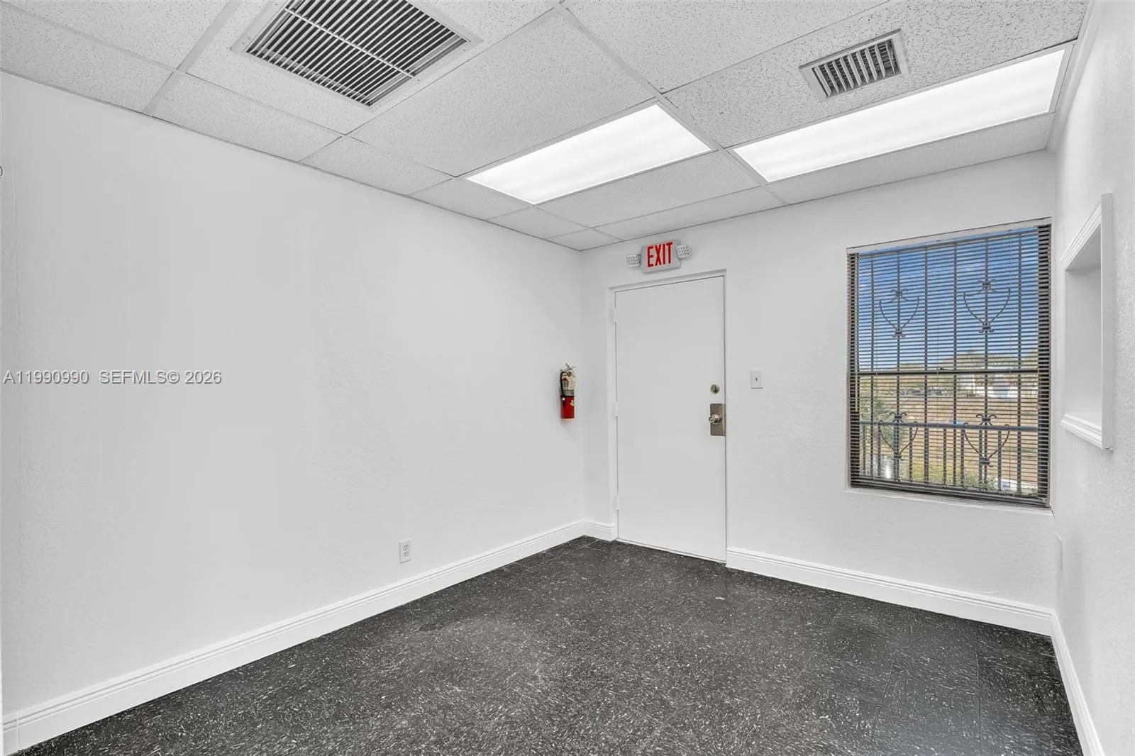 201 N University Dr 17b, Plantation, Florida 33324, Plantation, Florida 33324, ,Commercial Lease,For Rent,201 N University Dr 17b, Plantation, Florida 33324,A11990990