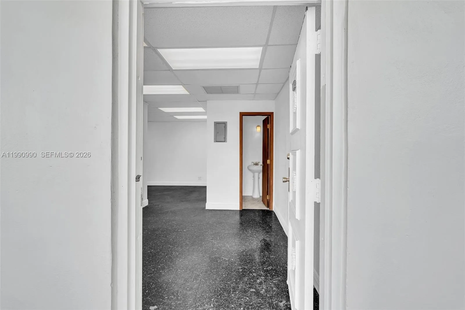 201 N University Dr 17b, Plantation, Florida 33324, Plantation, Florida 33324, ,Commercial Lease,For Rent,201 N University Dr 17b, Plantation, Florida 33324,A11990990