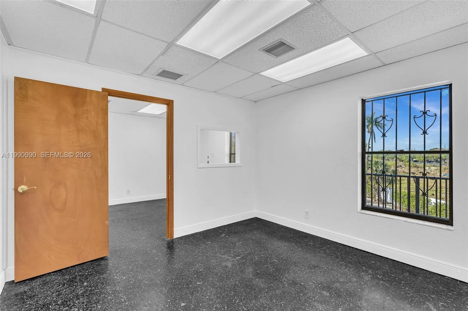 201 N University Dr 17b, Plantation, Florida 33324, Plantation, Florida 33324, ,Commercial Lease,For Rent,201 N University Dr 17b, Plantation, Florida 33324,A11990990