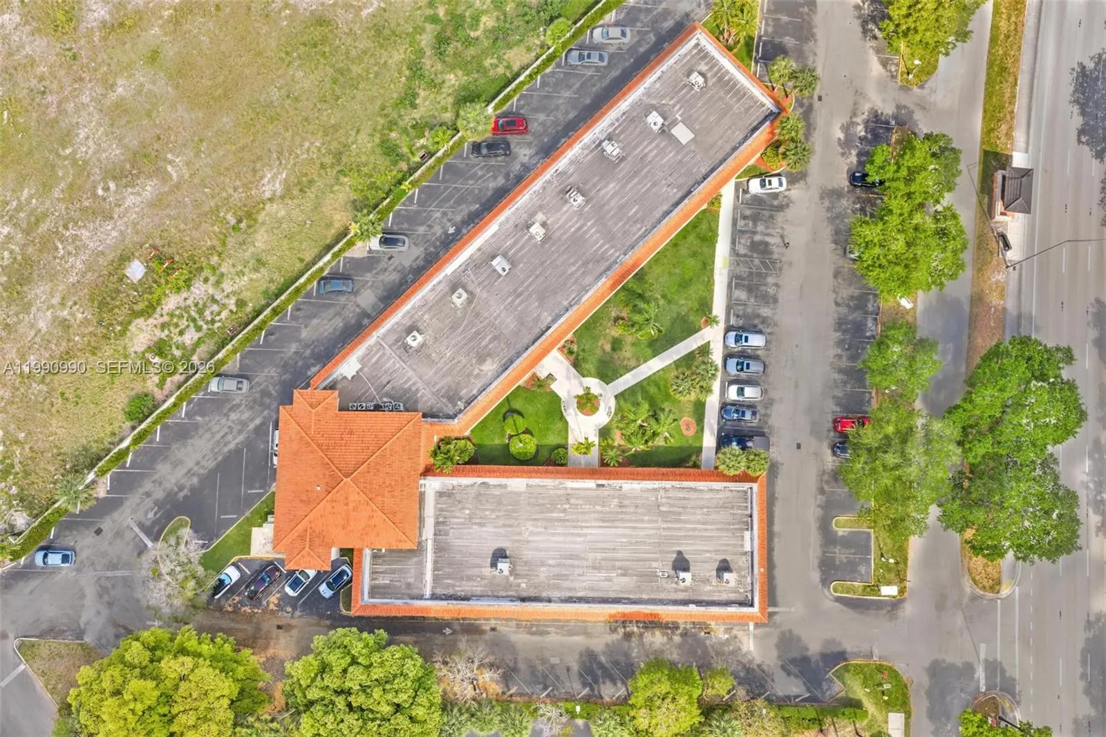 201 N University Dr 17b, Plantation, Florida 33324, Plantation, Florida 33324, ,Commercial Lease,For Rent,201 N University Dr 17b, Plantation, Florida 33324,A11990990