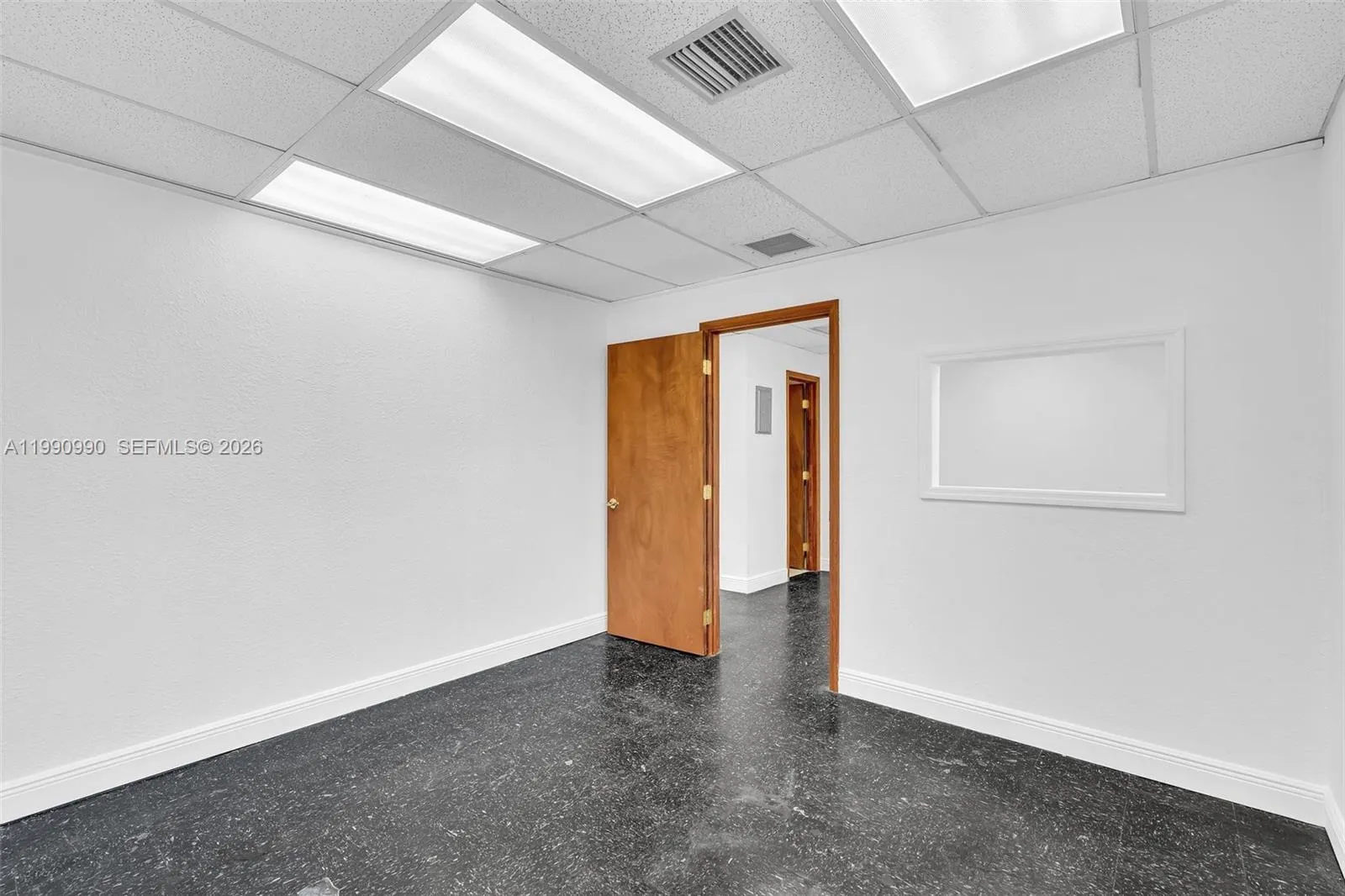 201 N University Dr 17b, Plantation, Florida 33324, Plantation, Florida 33324, ,Commercial Lease,For Rent,201 N University Dr 17b, Plantation, Florida 33324,A11990990