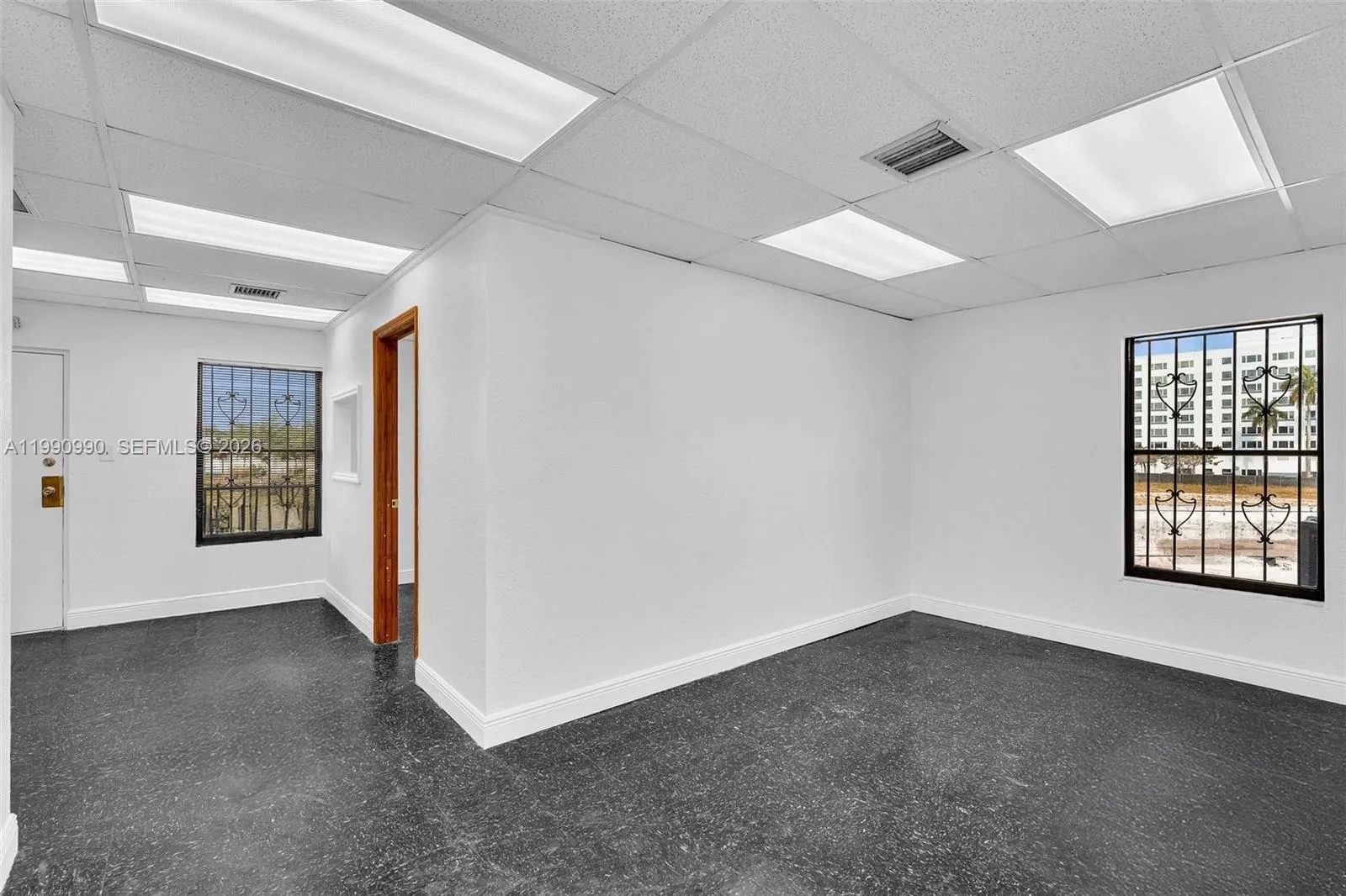 201 N University Dr 17b, Plantation, Florida 33324, Plantation, Florida 33324, ,Commercial Lease,For Rent,201 N University Dr 17b, Plantation, Florida 33324,A11990990