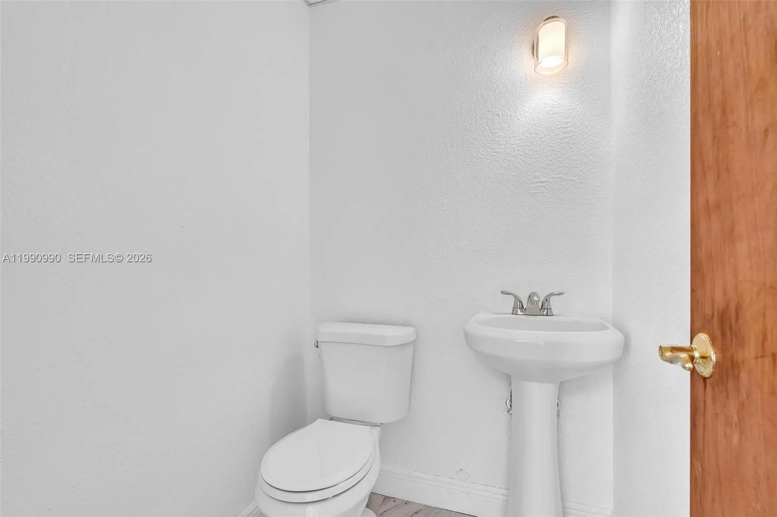 201 N University Dr 17b, Plantation, Florida 33324, Plantation, Florida 33324, ,Commercial Lease,For Rent,201 N University Dr 17b, Plantation, Florida 33324,A11990990