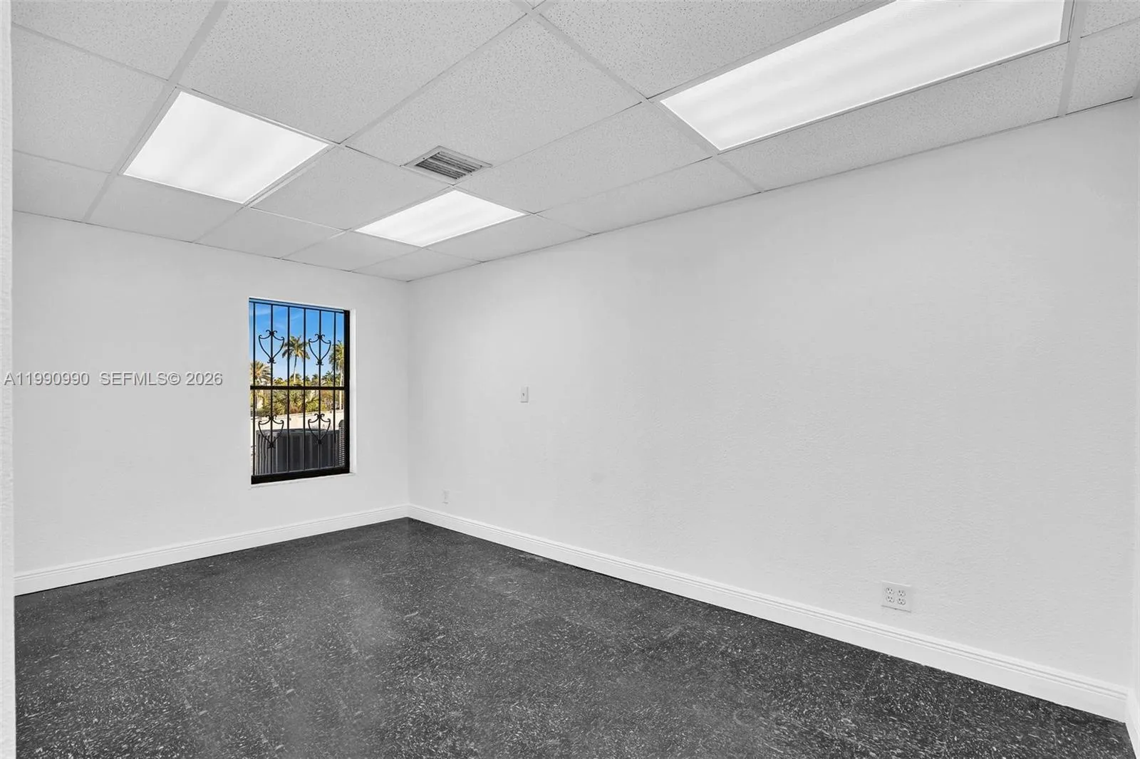 201 N University Dr 17b, Plantation, Florida 33324, Plantation, Florida 33324, ,Commercial Lease,For Rent,201 N University Dr 17b, Plantation, Florida 33324,A11990990
