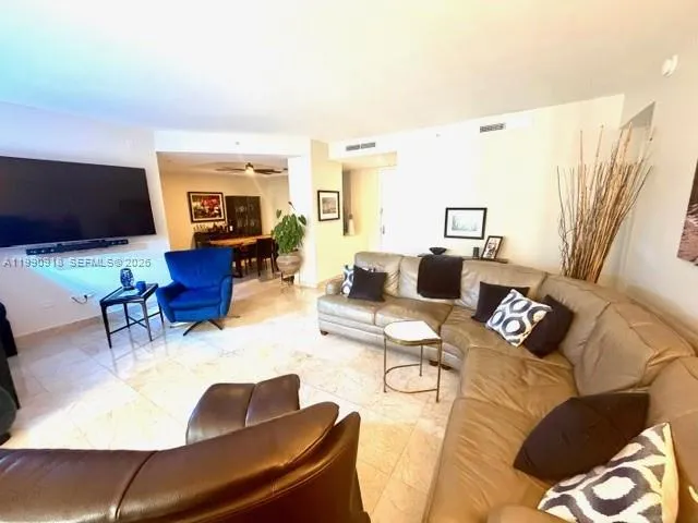 801 Brickell Key Blvd 3008, Miami, Florida 33131, Miami, Florida 33131, 2 Bedrooms Bedrooms, ,2 BathroomsBathrooms,Residential Lease,For Rent,801 Brickell Key Blvd 3008, Miami, Florida 33131,A11990918