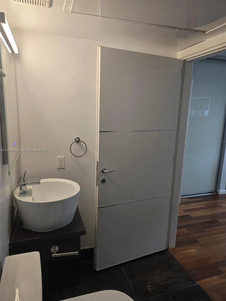 1550 Pennsylvania Ave 113, Miami Beach, Florida 33, Miami Beach, Florida 33139, 1 Bedroom Bedrooms, ,1 BathroomBathrooms,Residential Lease,For Rent,1550 Pennsylvania Ave 113, Miami Beach, Florida 33,A11991003