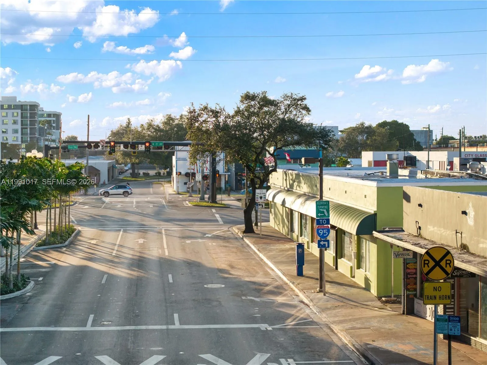 2041 Tyler, Hollywood, Florida 33020, Hollywood, Florida 33020, ,Commercial Lease,For Rent,2041 Tyler, Hollywood, Florida 33020,A11991017