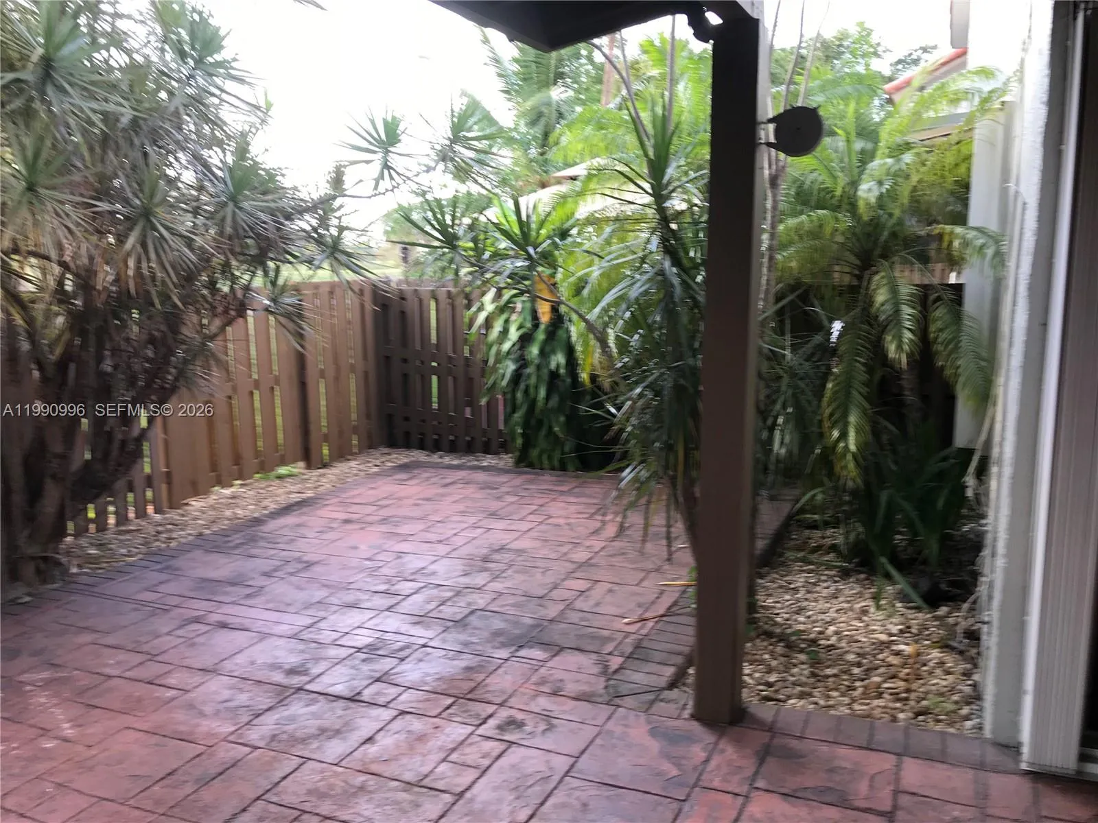 10337 Nw 9th Street Cir 1, Miami, Florida 33172, Miami, Florida 33172, 3 Bedrooms Bedrooms, ,2 BathroomsBathrooms,Residential Lease,For Rent,10337 Nw 9th Street Cir 1, Miami, Florida 33172,A11990996