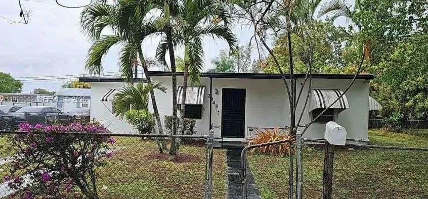 2345 Nw 161st St, Miami Gardens, Florida 33054, Miami Gardens, Florida 33054, 3 Bedrooms Bedrooms, ,2 BathroomsBathrooms,Residential,For Sale,2345 Nw 161st St, Miami Gardens, Florida 33054,A11991042