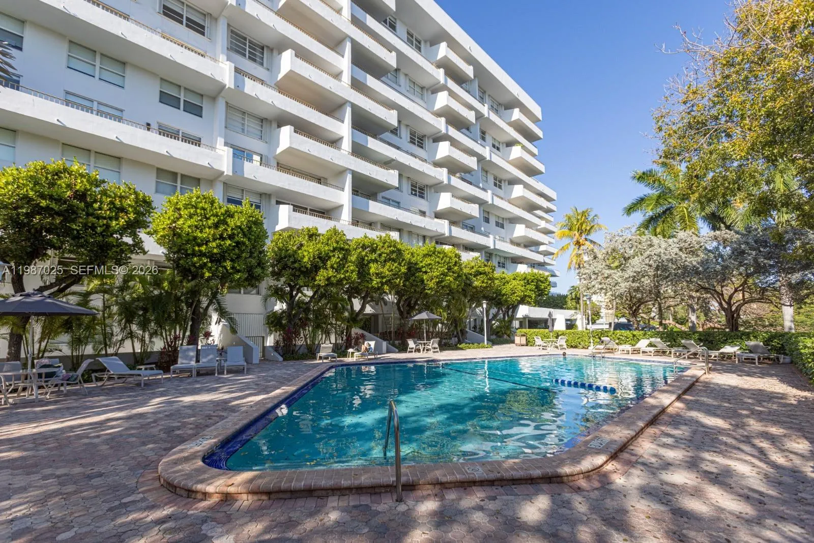 155 Ocean Lane Dr 201, Key Biscayne, Florida 33149, Key Biscayne, Florida 33149, 3 Bedrooms Bedrooms, ,2 BathroomsBathrooms,Residential,For Sale,155 Ocean Lane Dr 201, Key Biscayne, Florida 33149,A11987025