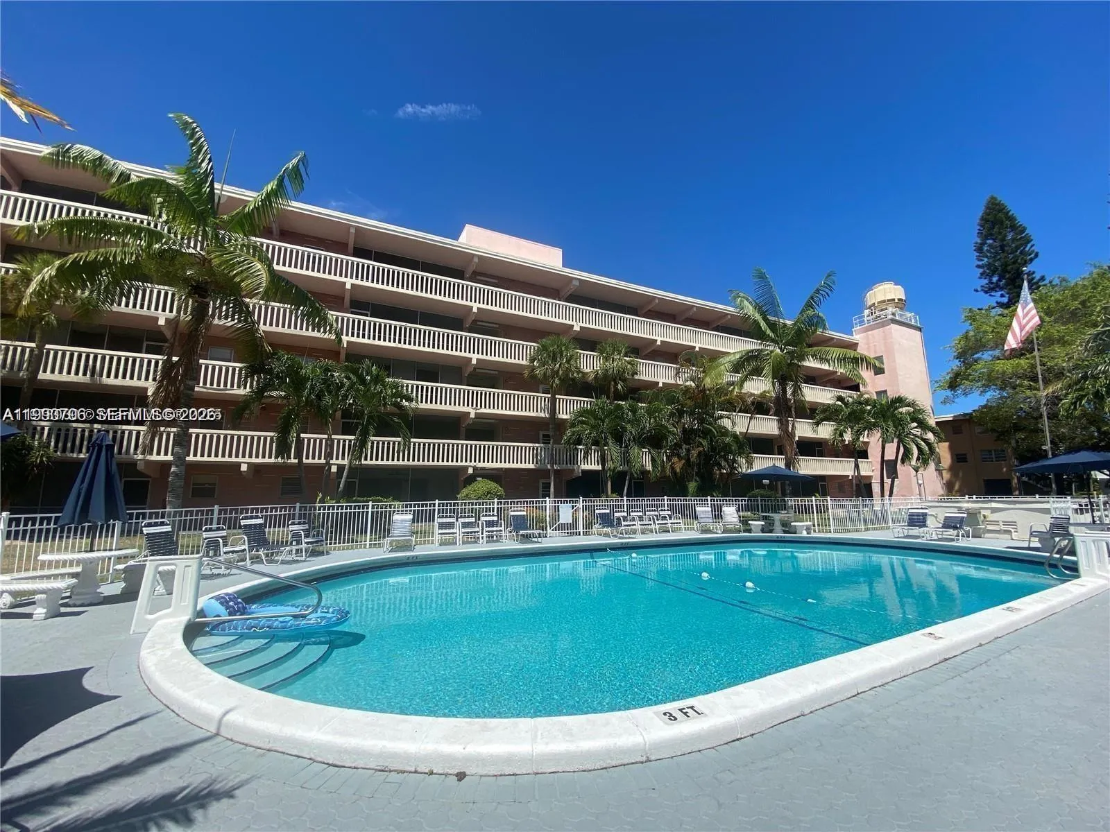 180 Ne 12th Ave 14e, Hallandale Beach, Florida 330, Hallandale Beach, Florida 33009, 1 Bedroom Bedrooms, ,1 BathroomBathrooms,Residential Lease,For Rent,180 Ne 12th Ave 14e, Hallandale Beach, Florida 330,A11990796