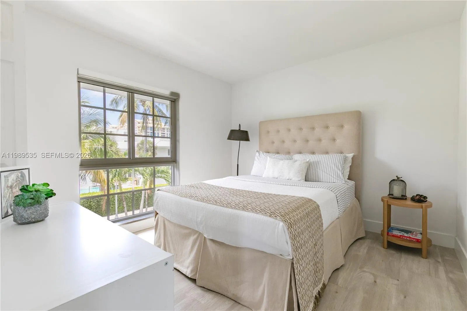 290 Sunrise Dr 3-f, Key Biscayne, Florida 33149, Key Biscayne, Florida 33149, 2 Bedrooms Bedrooms, ,1 BathroomBathrooms,Residential,For Sale,290 Sunrise Dr 3-f, Key Biscayne, Florida 33149,A11989535