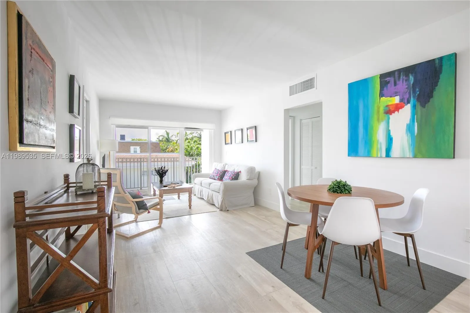 290 Sunrise Dr 3-f, Key Biscayne, Florida 33149, Key Biscayne, Florida 33149, 2 Bedrooms Bedrooms, ,1 BathroomBathrooms,Residential,For Sale,290 Sunrise Dr 3-f, Key Biscayne, Florida 33149,A11989535