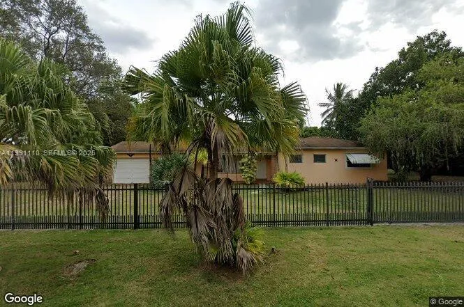 7025 Sw 71st Ct 7025, Miami, Florida 33143, Miami, Florida 33143, 3 Bedrooms Bedrooms, ,2 BathroomsBathrooms,Residential Lease,For Rent,7025 Sw 71st Ct 7025, Miami, Florida 33143,A11991110