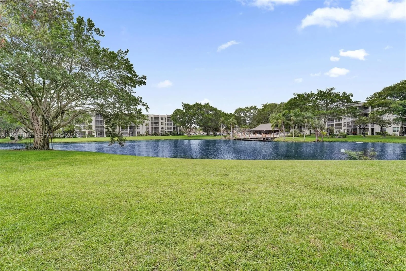 9330 Lagoon Pl 109, Davie, Florida 33324, Davie, Florida 33324, 3 Bedrooms Bedrooms, ,2 BathroomsBathrooms,Residential,For Sale,9330 Lagoon Pl 109, Davie, Florida 33324,A11991109