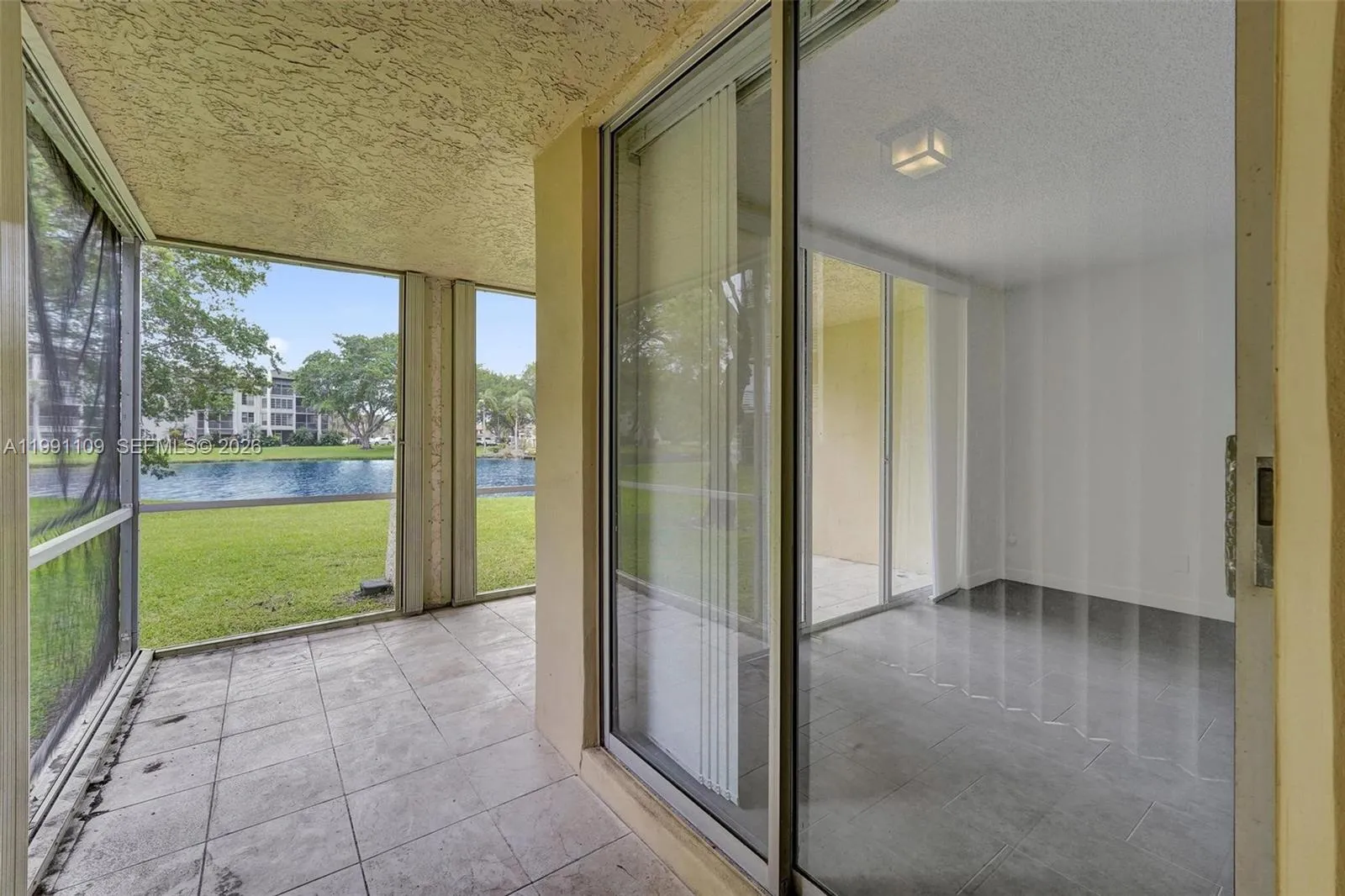 9330 Lagoon Pl 109, Davie, Florida 33324, Davie, Florida 33324, 3 Bedrooms Bedrooms, ,2 BathroomsBathrooms,Residential,For Sale,9330 Lagoon Pl 109, Davie, Florida 33324,A11991109