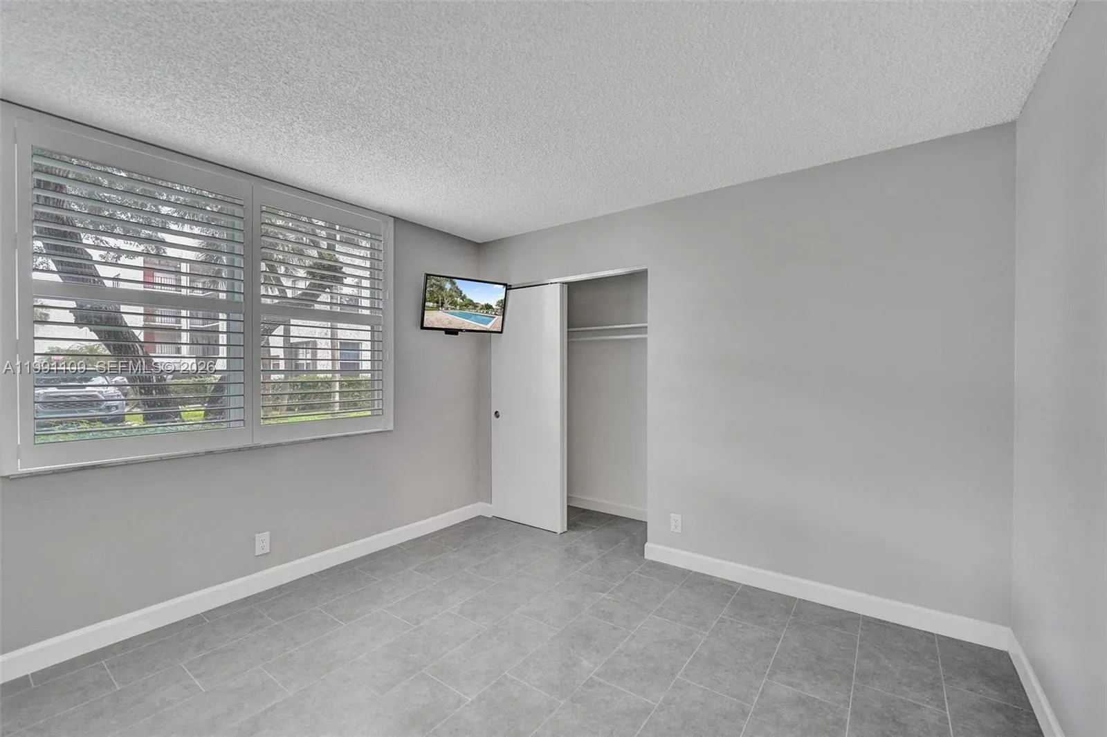 9330 Lagoon Pl 109, Davie, Florida 33324, Davie, Florida 33324, 3 Bedrooms Bedrooms, ,2 BathroomsBathrooms,Residential,For Sale,9330 Lagoon Pl 109, Davie, Florida 33324,A11991109