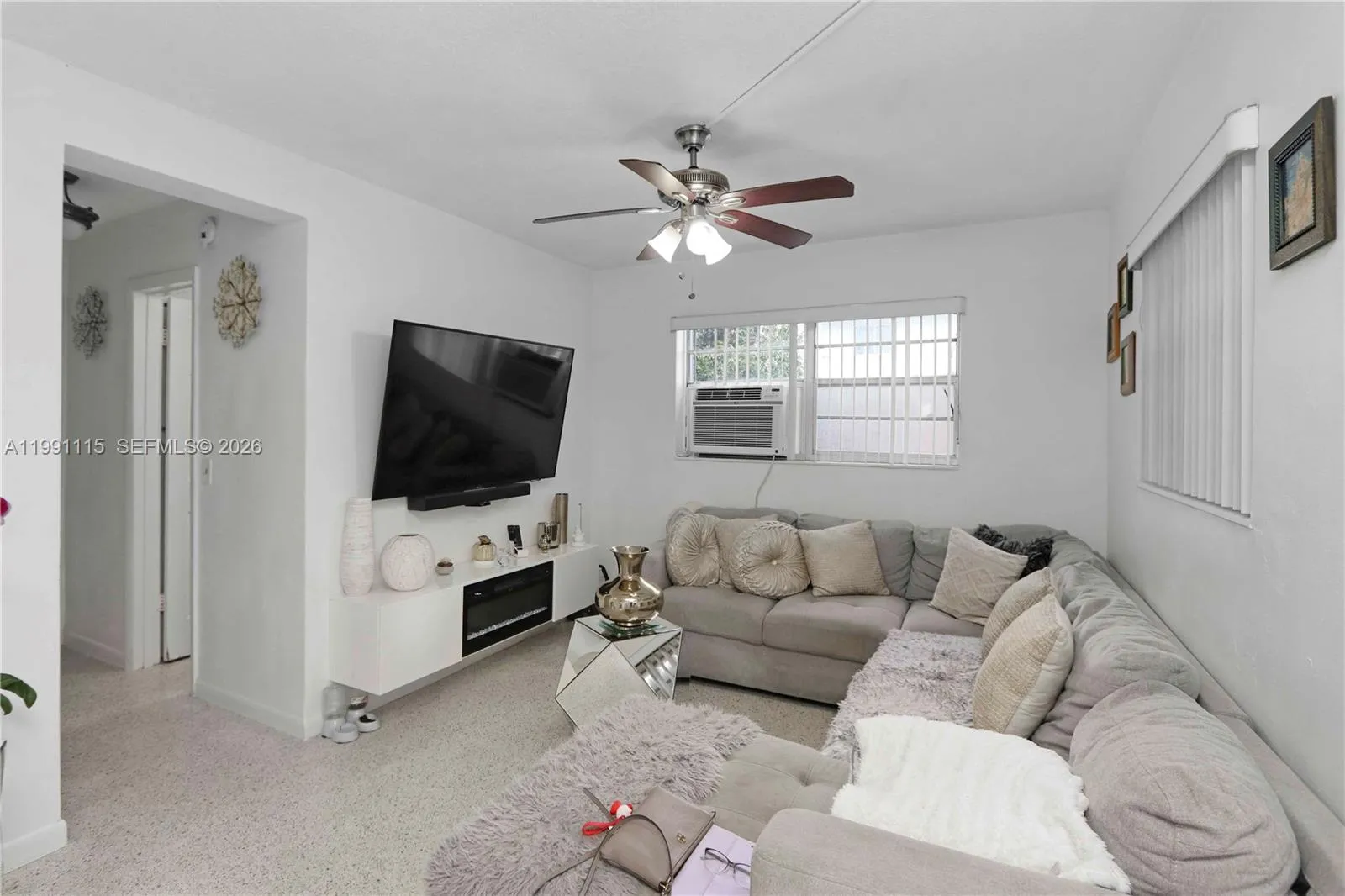3191 Sw 23rd St, Miami, Florida 33145, Miami, Florida 33145, ,Commercial Sale,For Sale,3191 Sw 23rd St, Miami, Florida 33145,A11991115