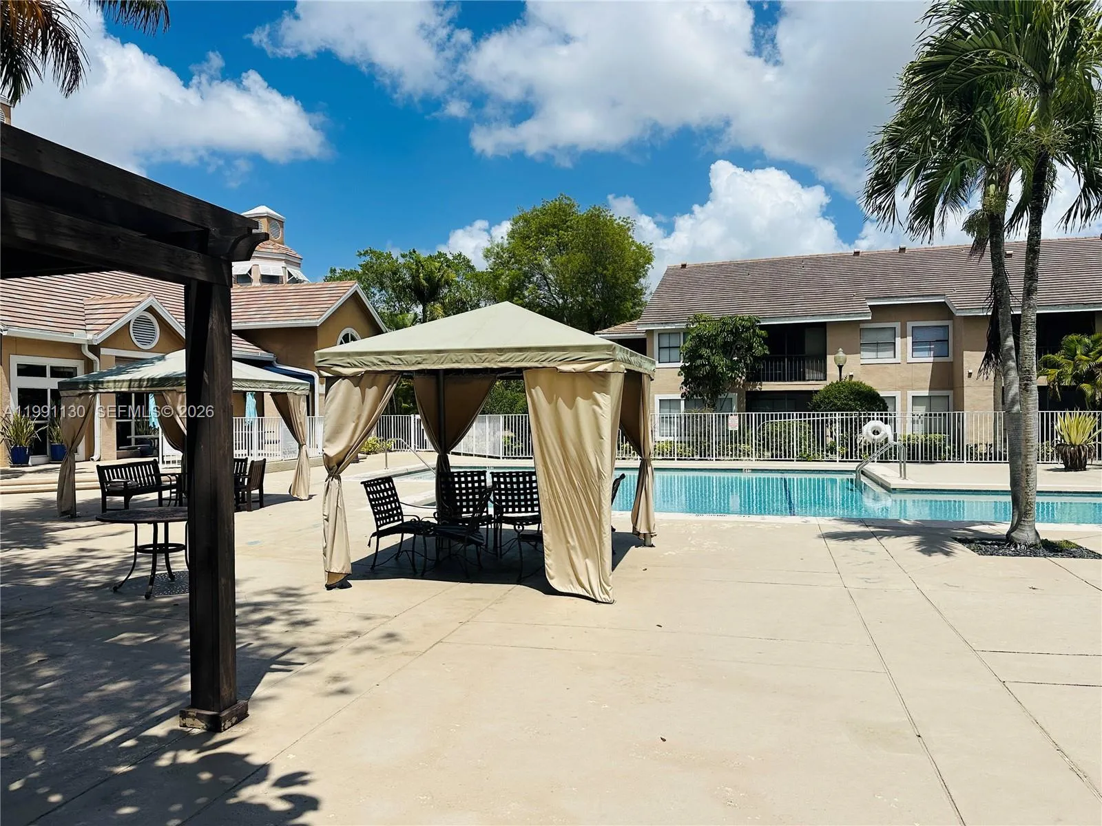 15689 Sw 106th Ln 701, Miami, Florida 33196, Miami, Florida 33196, 1 Bedroom Bedrooms, ,1 BathroomBathrooms,Residential Lease,For Rent,15689 Sw 106th Ln 701, Miami, Florida 33196,A11991130