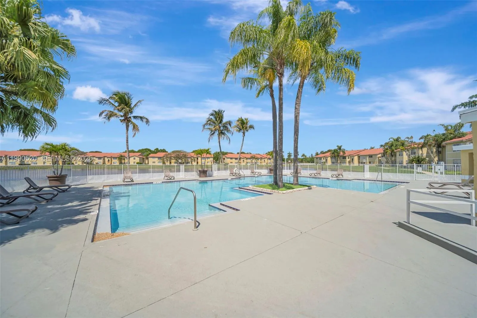 12400 Vista Isles Dr 1417, Sunrise, Florida 33325, Sunrise, Florida 33325, 2 Bedrooms Bedrooms, ,2 BathroomsBathrooms,Residential,For Sale,12400 Vista Isles Dr 1417, Sunrise, Florida 33325,A11990520